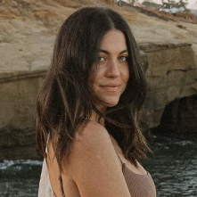 Headshot of content creator Olivia Noceda