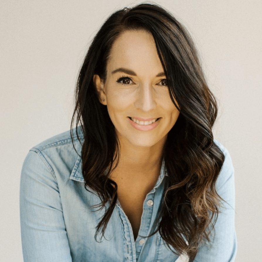 Ashley Wray headshot