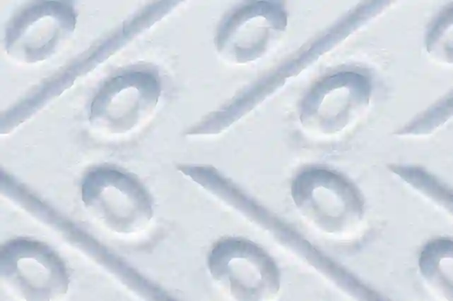 Lumeen painautuneita prosentti logoja.