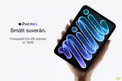 iPad mini i handen med blå abstrakta mönster på skärmen. Text: Smått suverän. Förbeställ från 28.10 kl. 19.10.