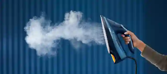 Höyryä silitysraudasta