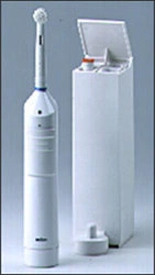 Photo showing the Oral-B D5 with oscillating-rotating mode of action