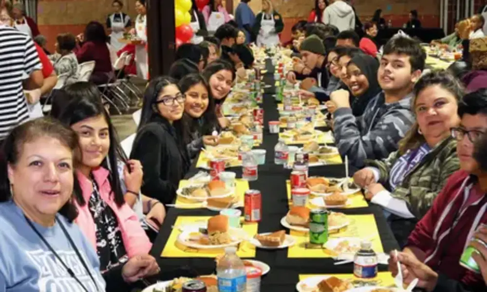 Feast-of-Sharing-768x512