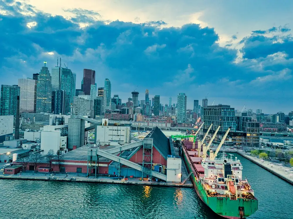 beautiful-panorama-of-toronto-skyline-at-sunset-in-2025-10-17-00-49-23-utc