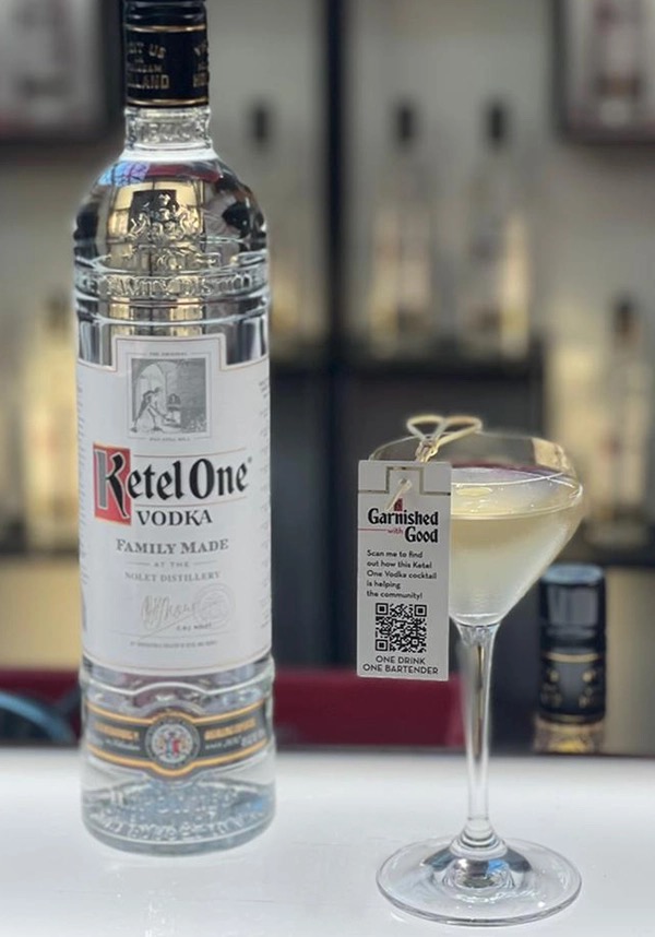 One Drink Ketel One de Luis Inchaurrage