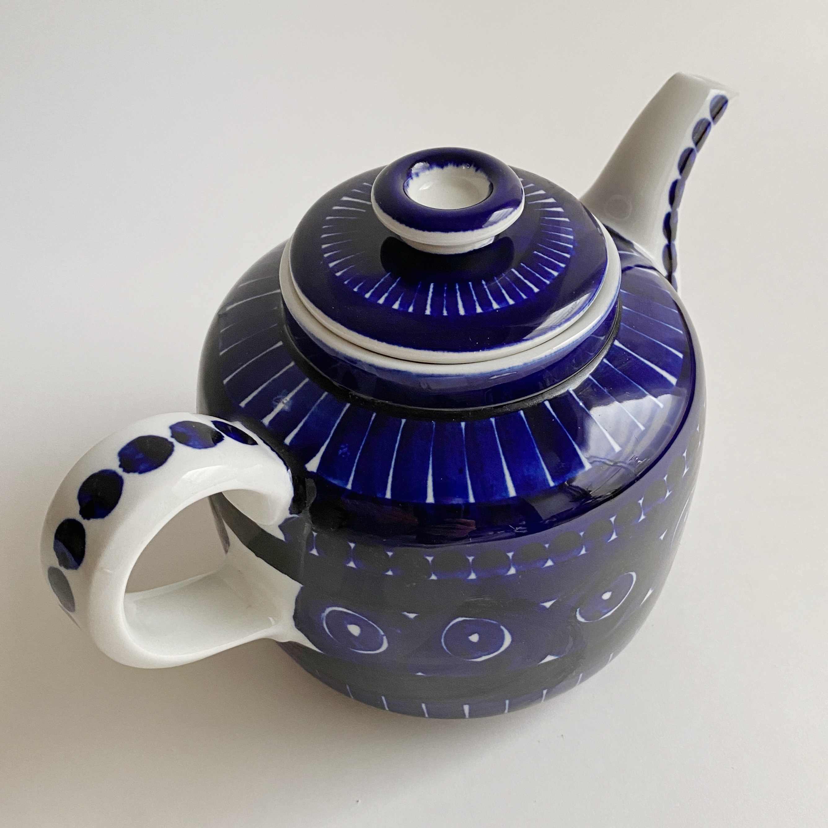 Valencia Teapot - minä perhonen