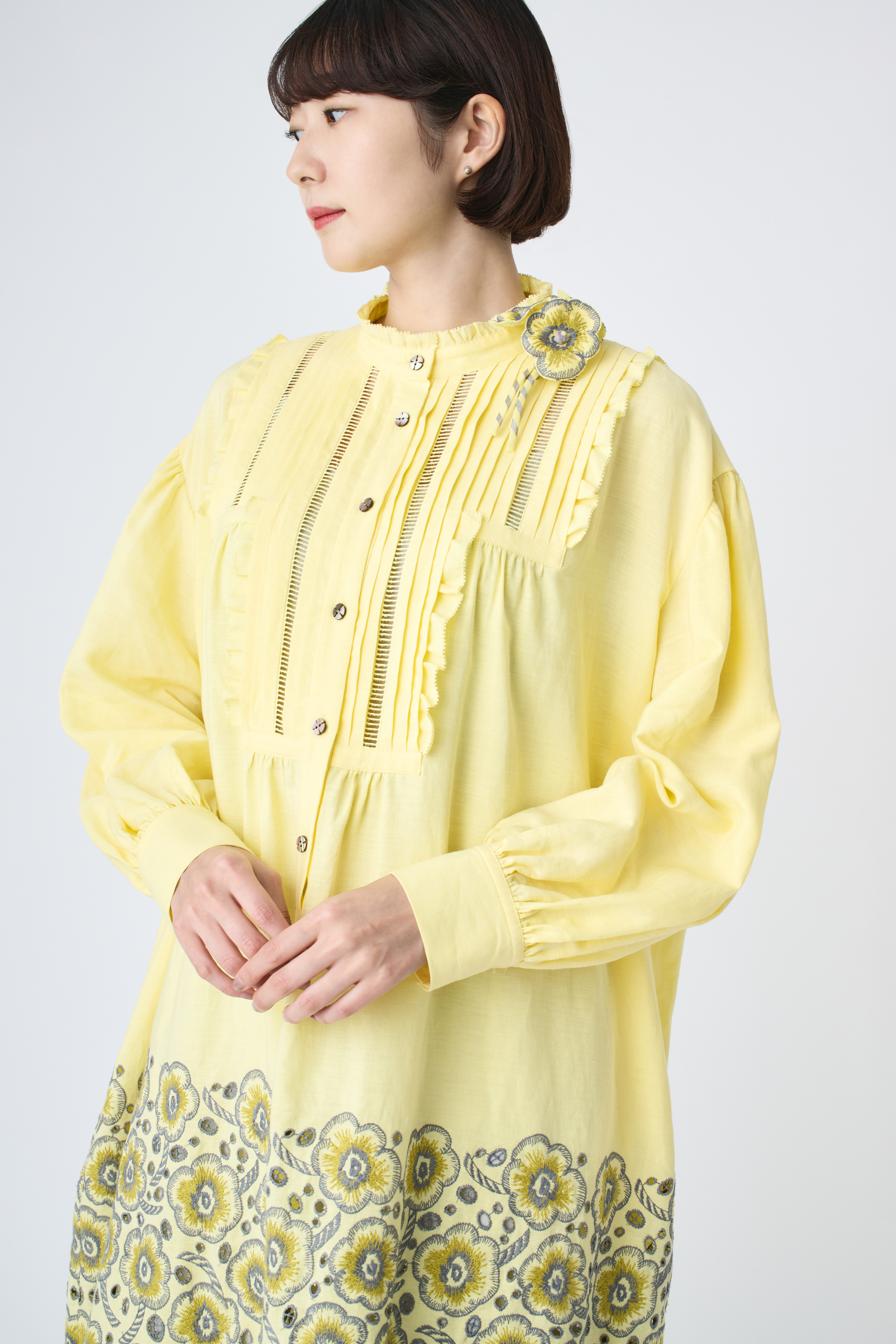 ミナペルホネン　light dance コサージュ mina perhonen light flower コサージュ - ミナペルホネン正規