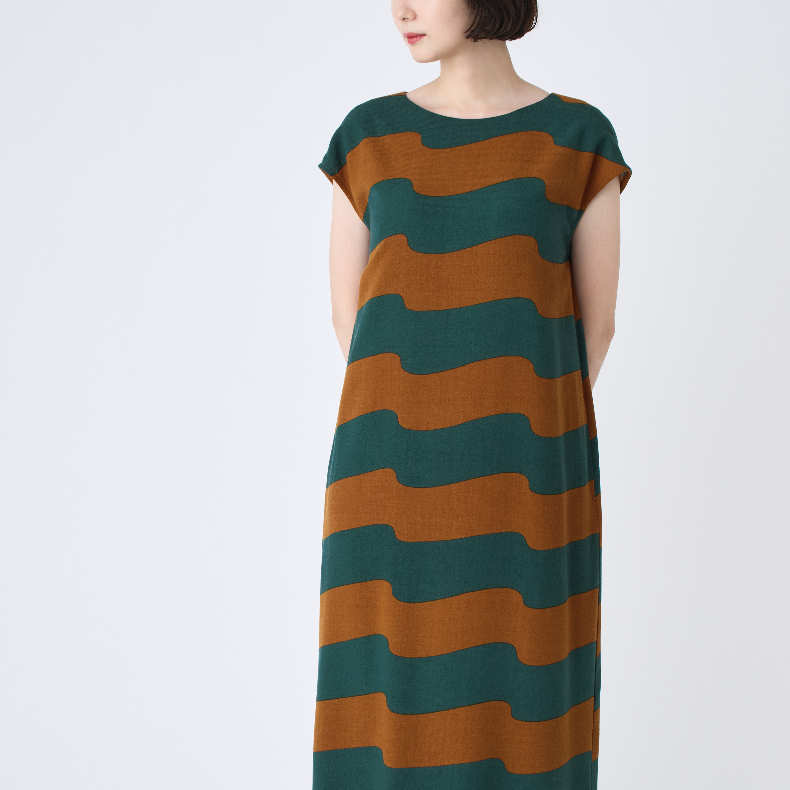 ミナペルホネン floraleaf フレンチスリーブドレス40 ミナペルホネン