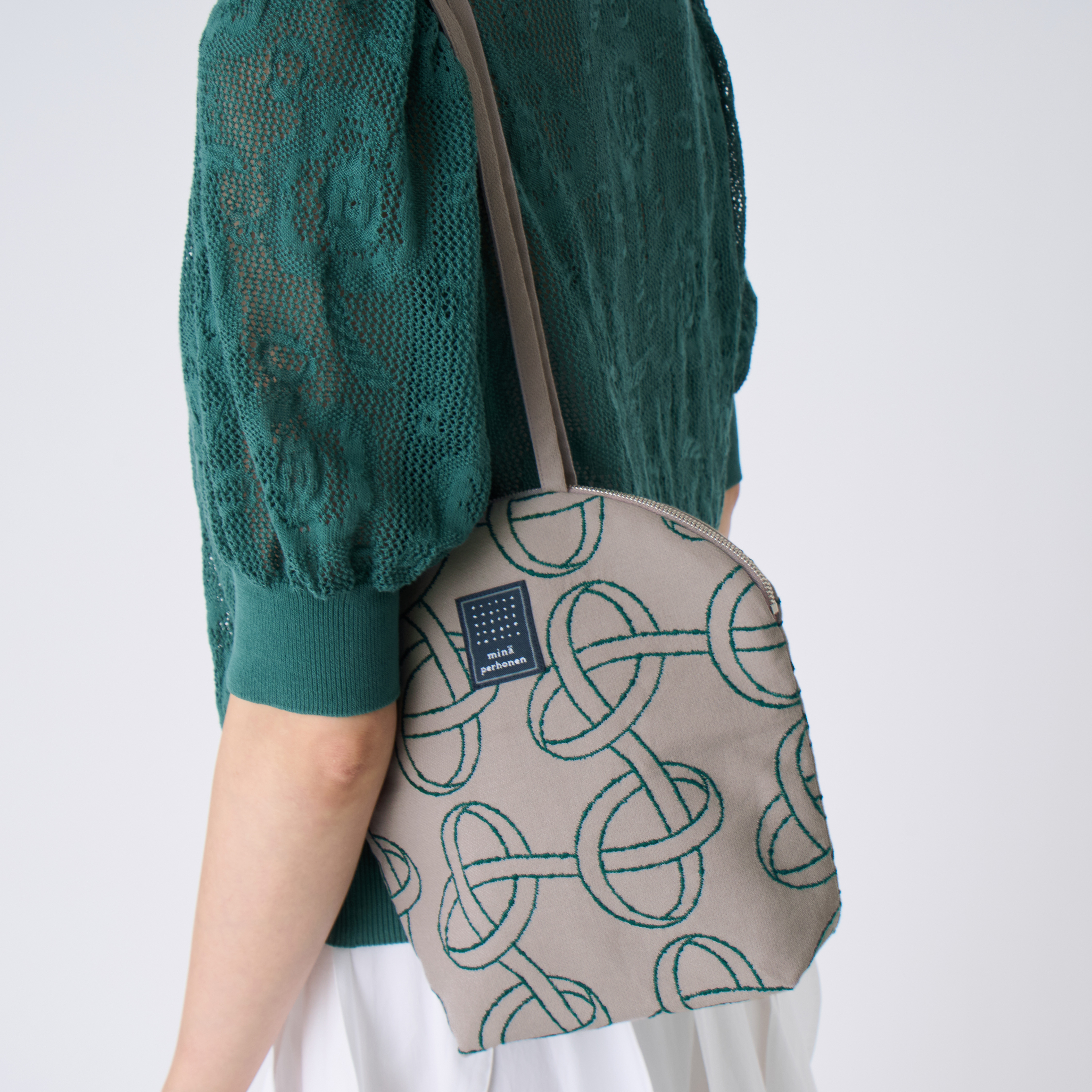 最終　minna perhonen パプリッコマフィンバッグ新品 minä perhonen papurikko muffin bag color light blue、gray、navy