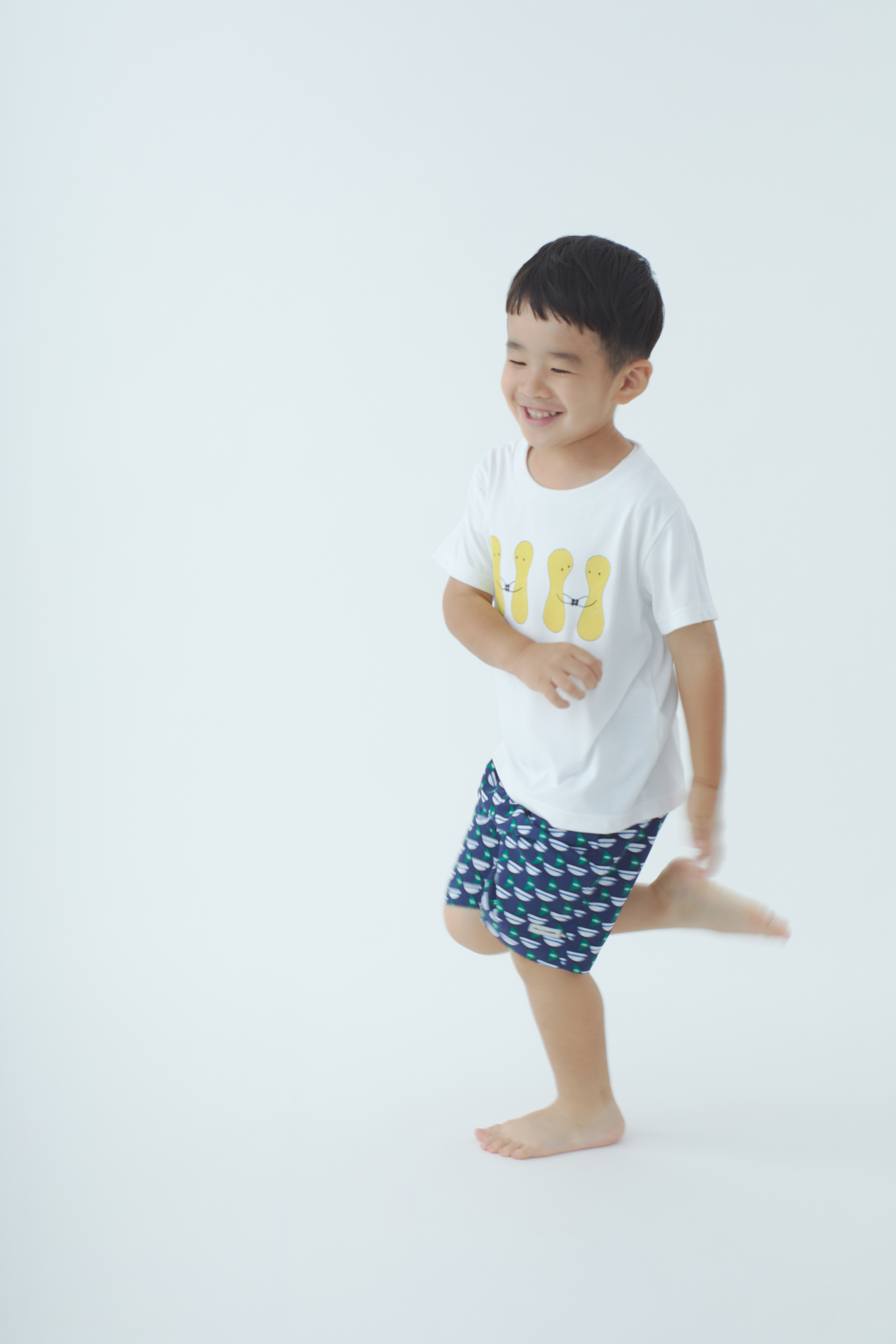 ミナペルホネン×ヘリーハンセン friend Tシャツ ダークグリーンM 未使用 ミナペルホネン☆ネコ Tシャツ☆新品 - メルカリ