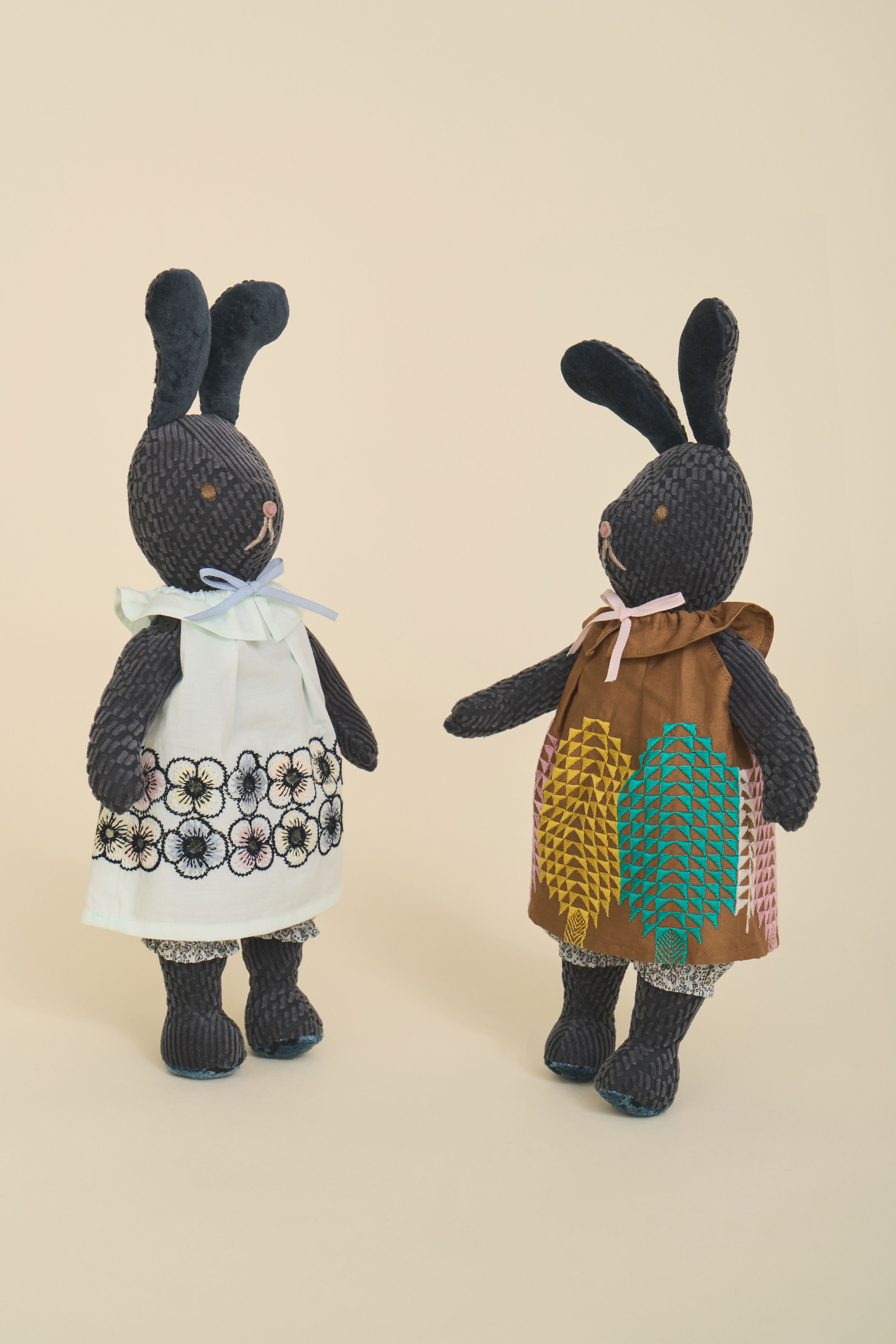 kukka ぬいぐるみ -dark gray- - minä perhonen