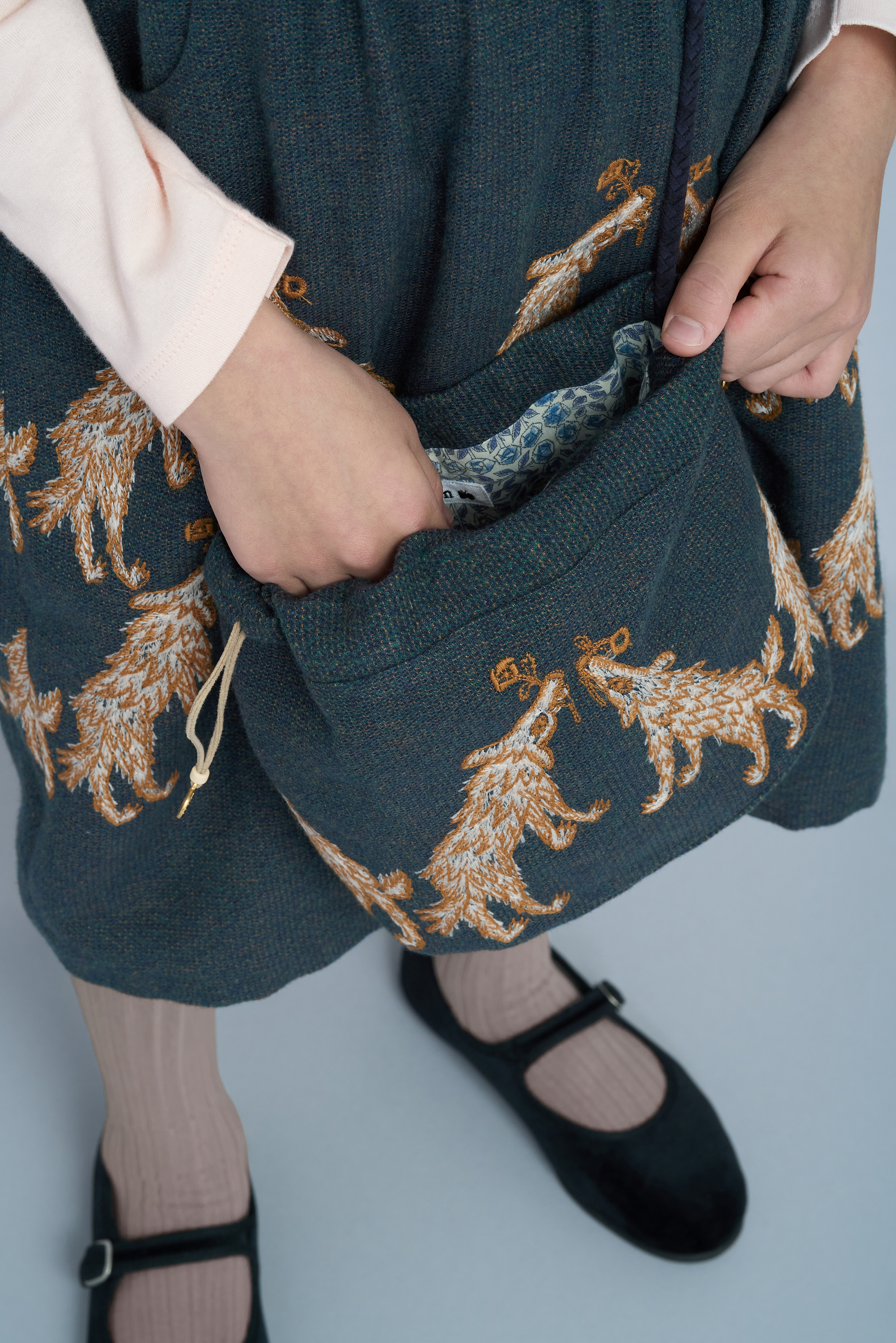 wolf & flower ポシェット - minä perhonen