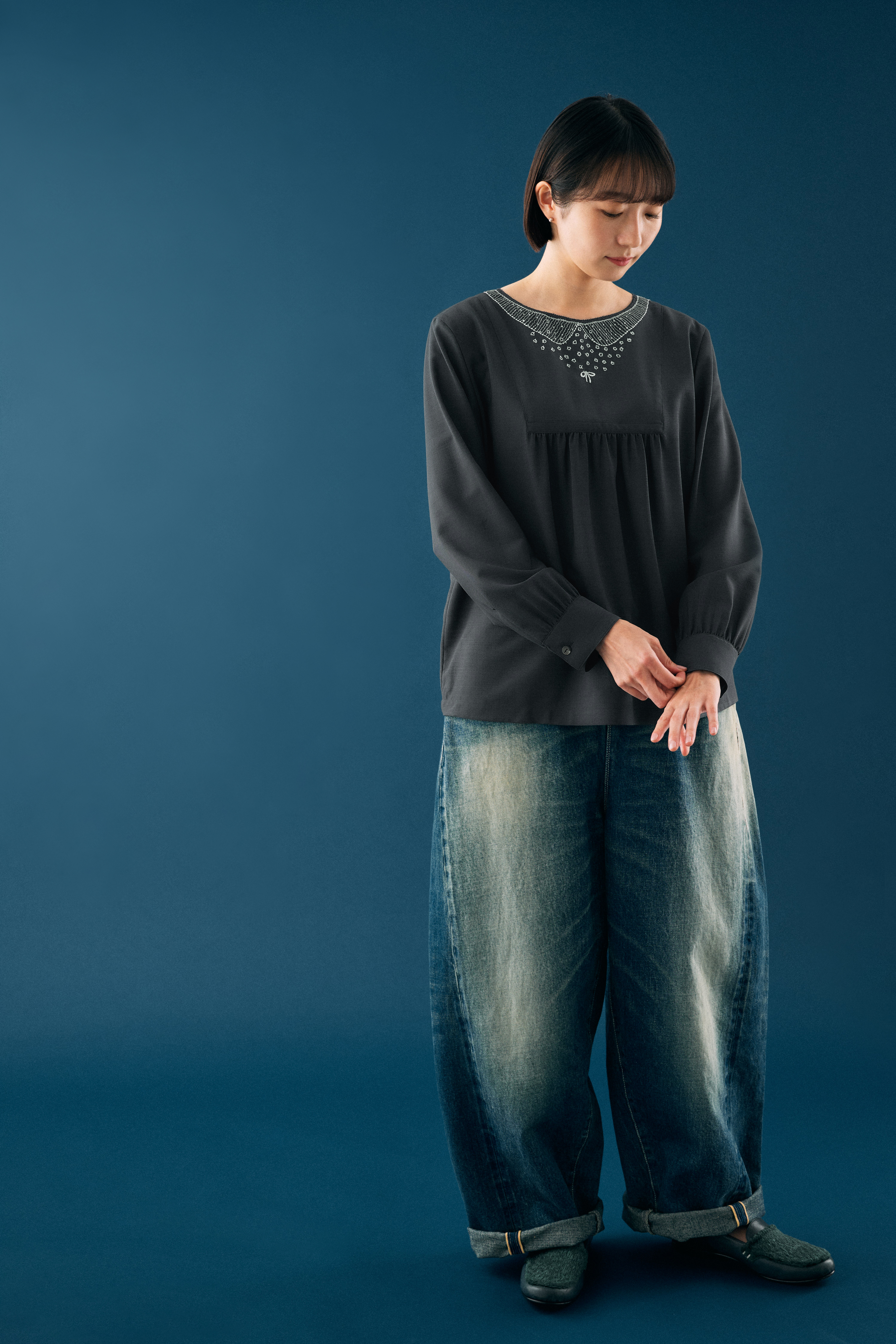 mina perhonen 新品　bird ランドリー 半袖　ブラウス　40 mina perhonen 新品 bird ランドリー 半袖 ブラウス 40