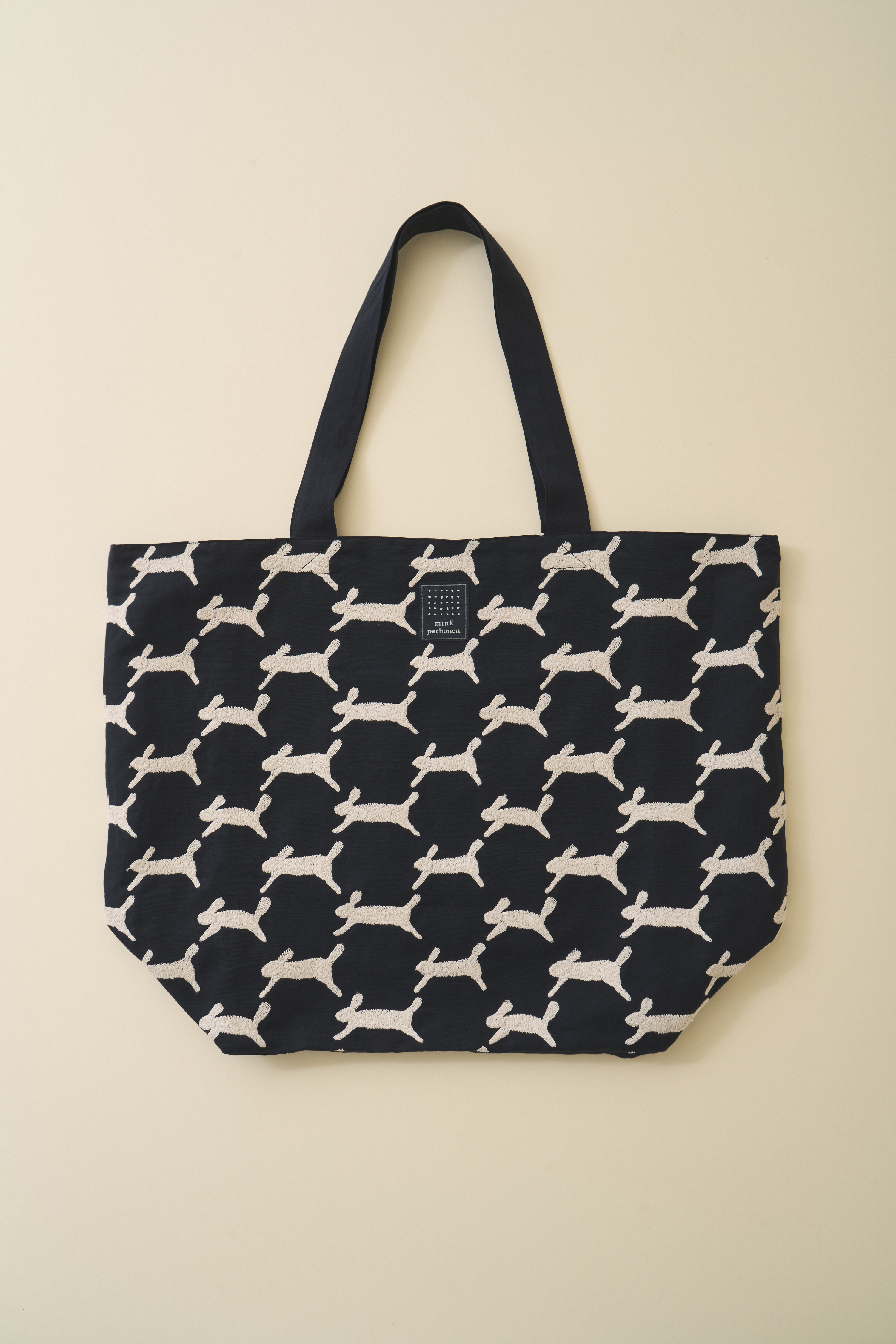 ミナペルホネン生地使用 ✳︎ run run run 巾着バッグ run run run TOTE BAG - minä perhonen