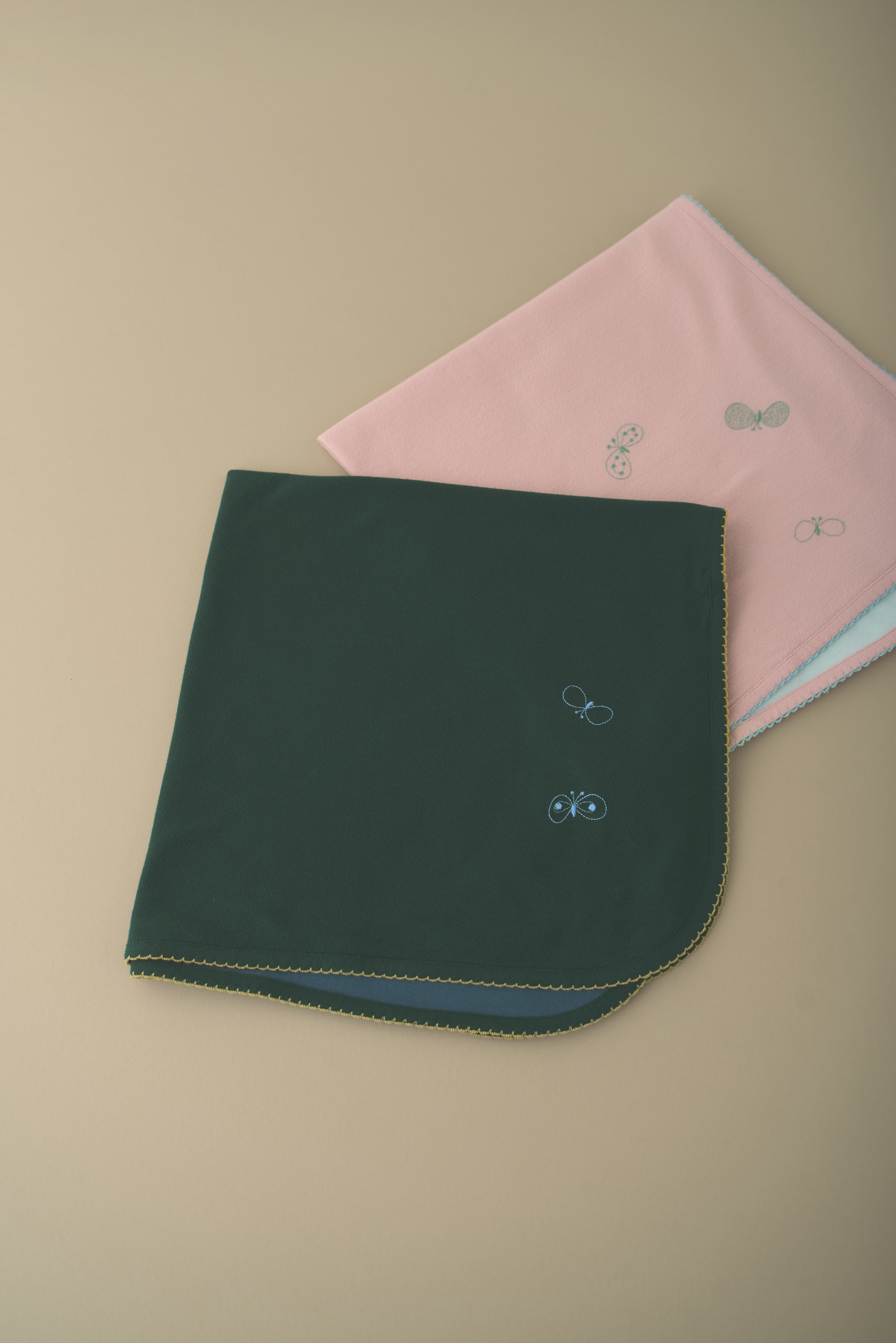 ★ぬくぬく★mina perhonen laundry36 choucho choucho おくるみ - minä perhonen