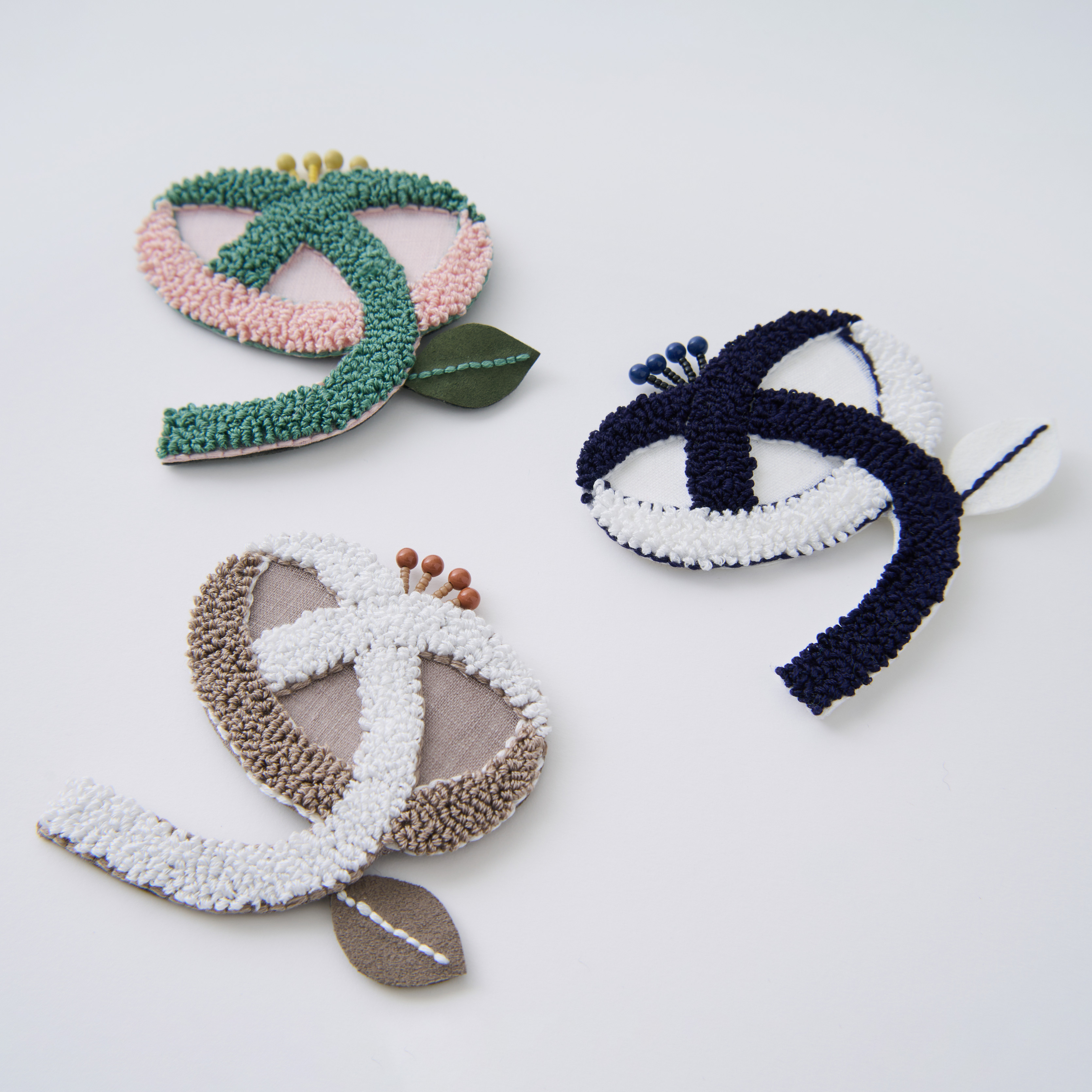 スカイフル ♪, レア  レッド ☆ ミナペルホネン ☆ ストールピン ブローチ 二子玉)mina perhonen ミナペルホネン ブローチ4点セット