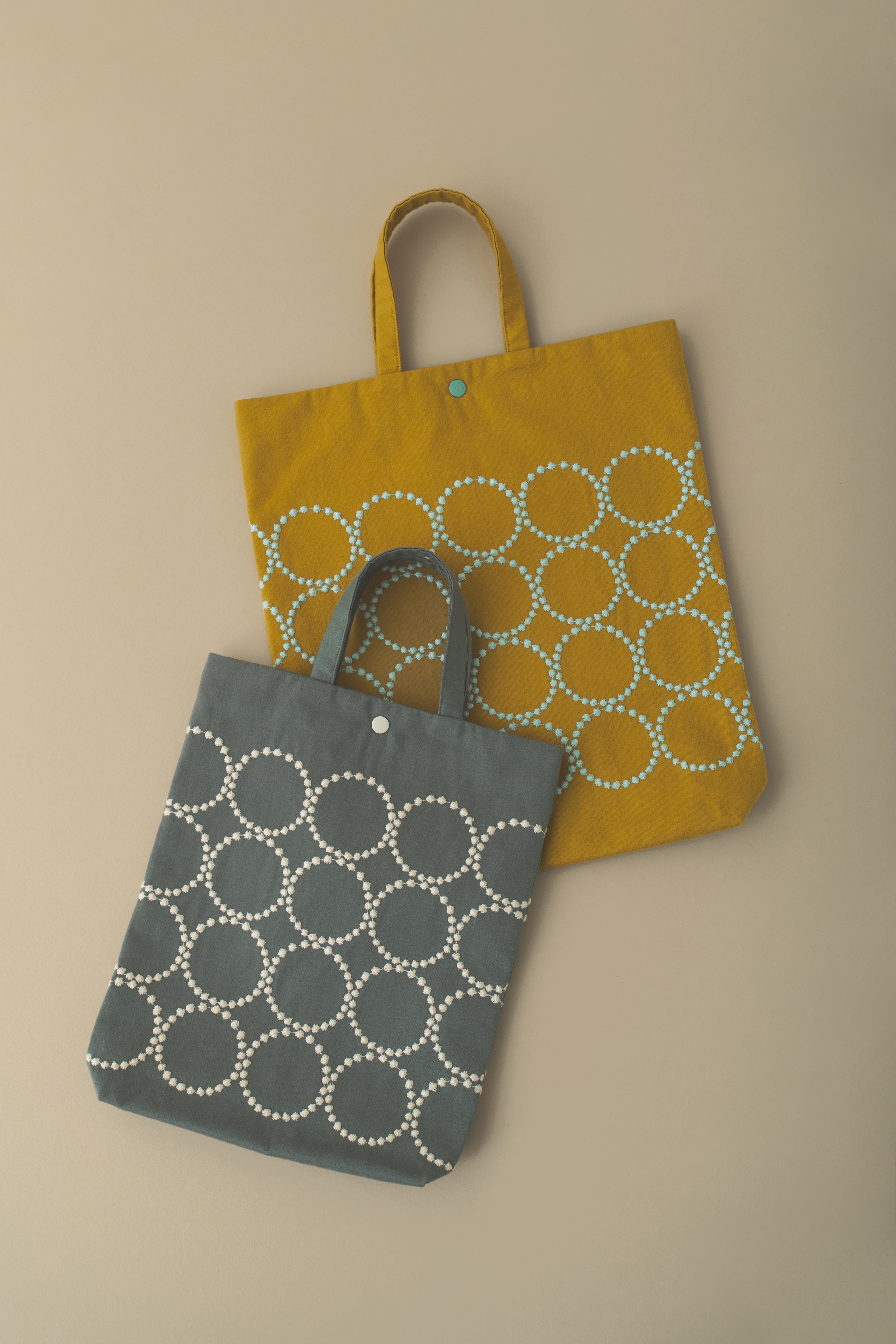 【609】ミナペルホネン　タンバリン　トートバッグLL 特別仕様バージョン tambourine TOTE BAG - minä perhonen