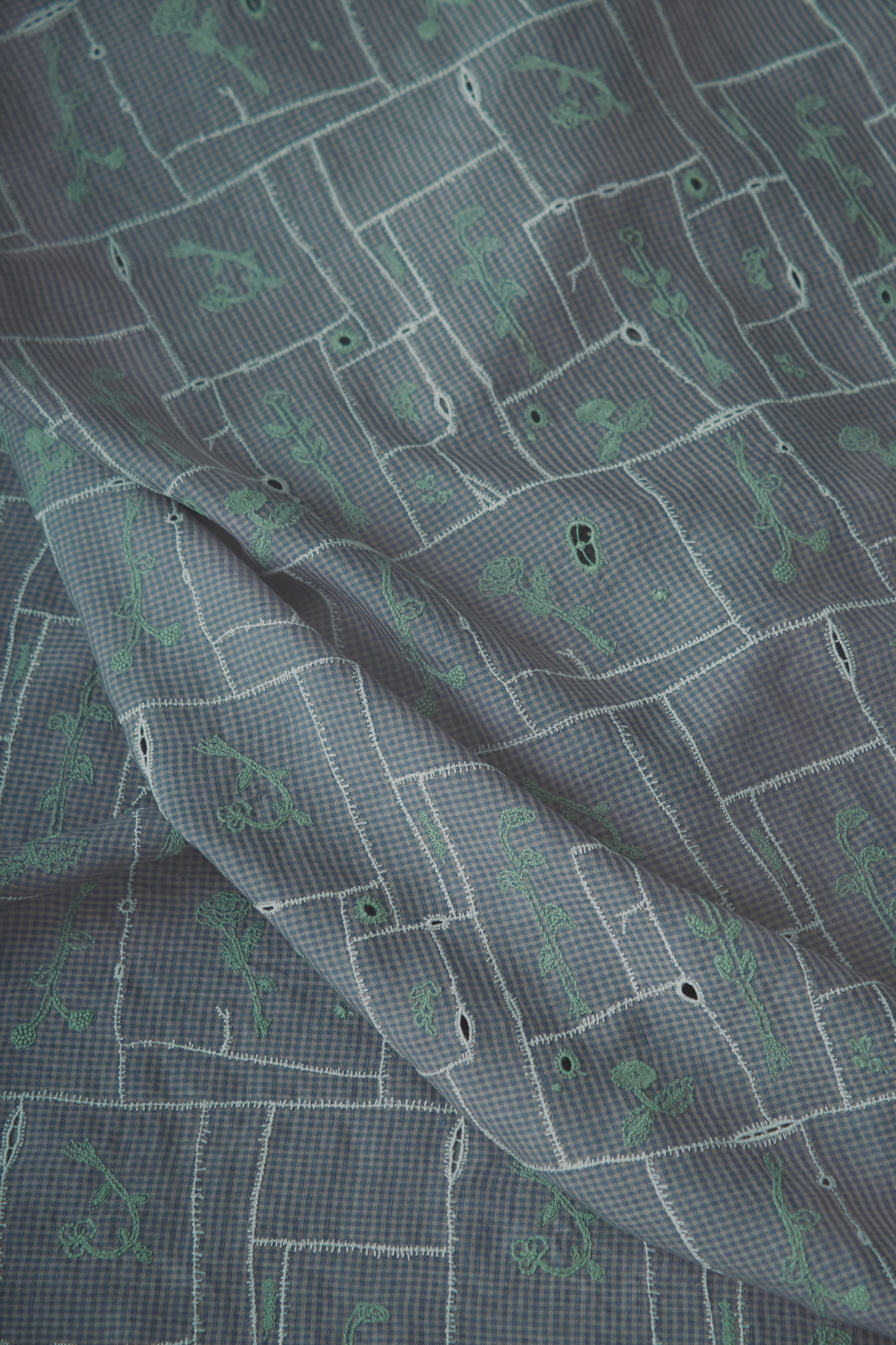 素材リネン60%絹40%ミナペルホネン　ガーデンパッチワーク　スカート　garden patchwork