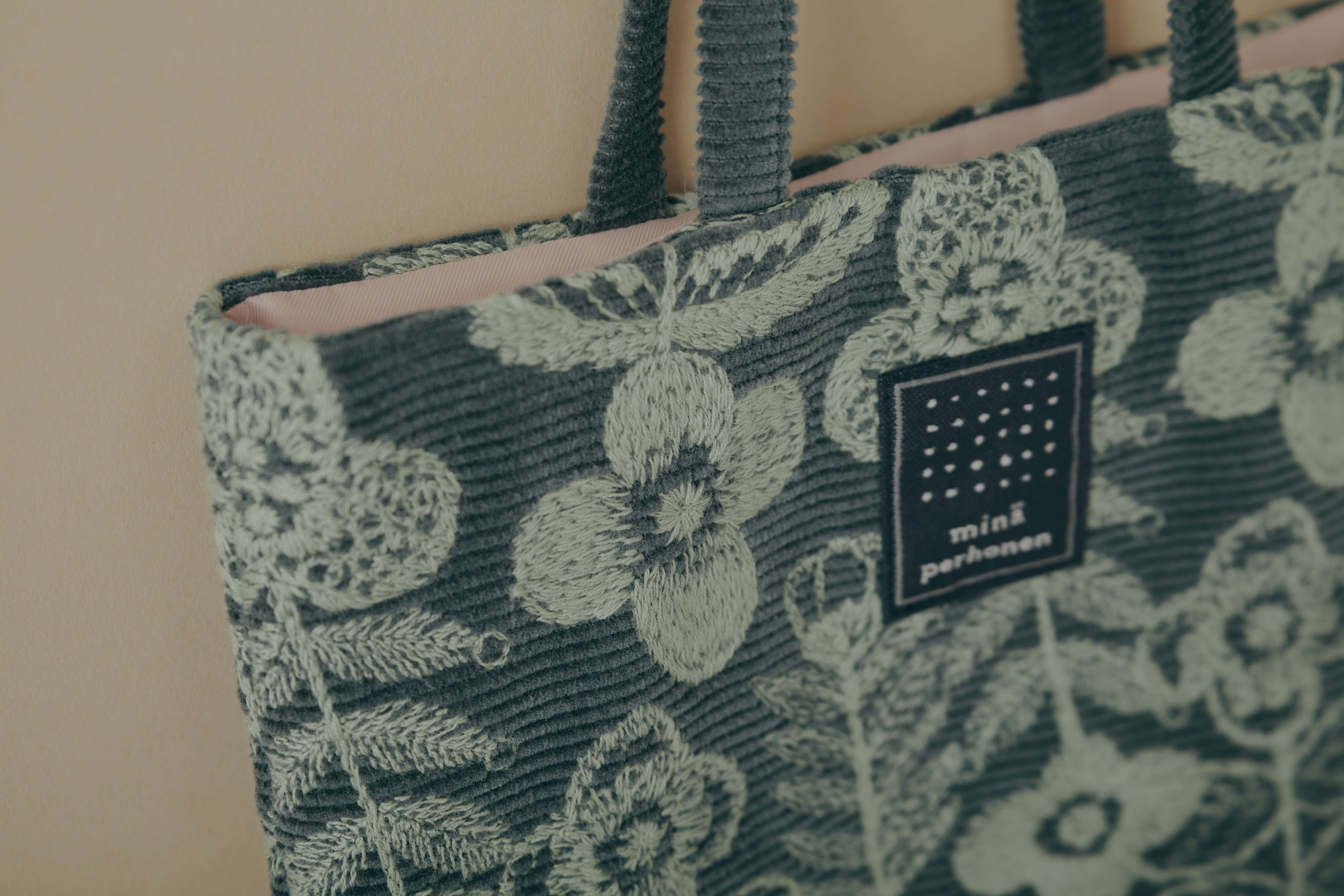 Mina Perhonen Toast bagパッチワークデザイン エコバッグ piece, toast bag発売のお知らせ。4月15日～ - minä perhonen