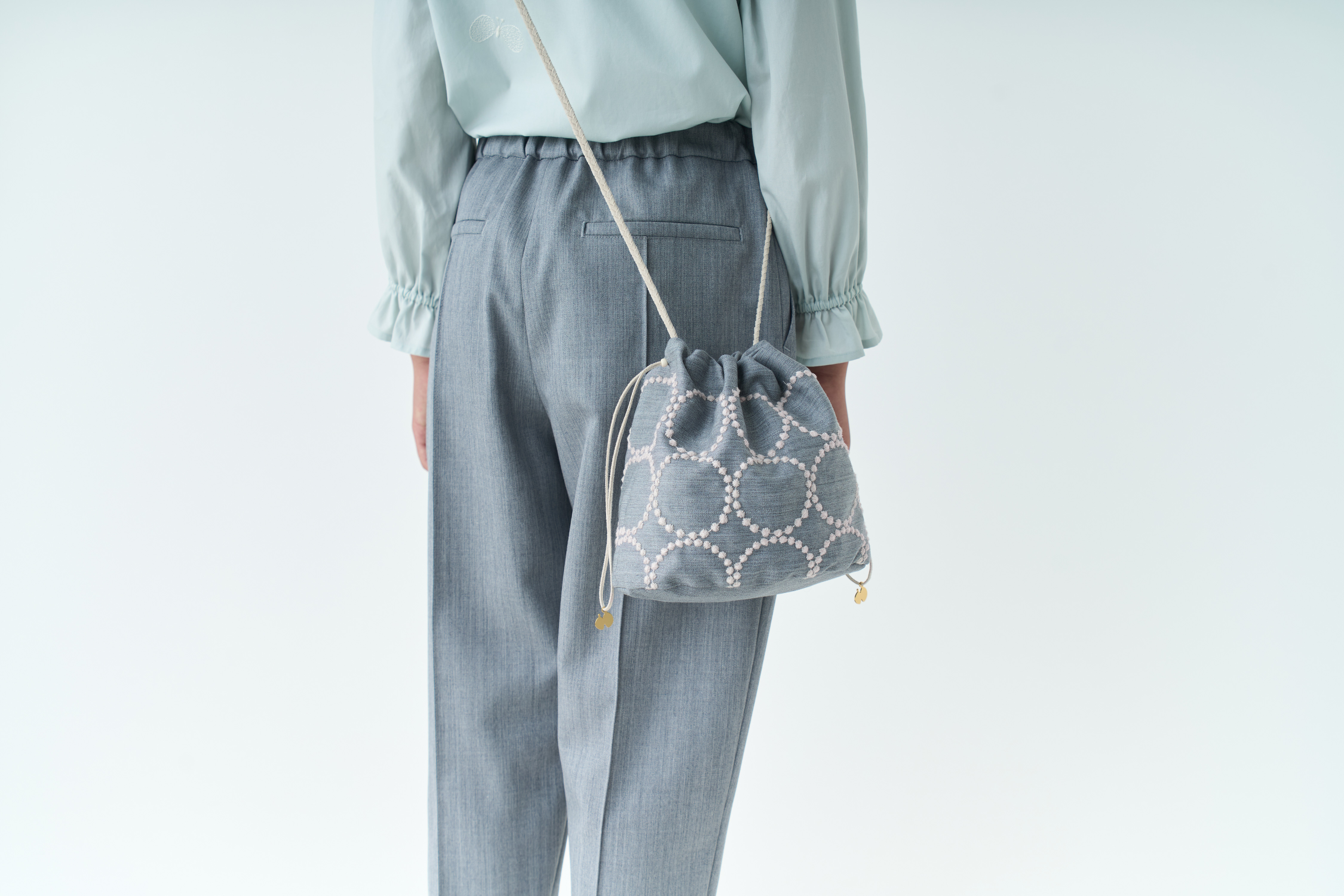 ミナペルホネン　タンバリン　jem pochette tambourine gem pochette - minä perhonen