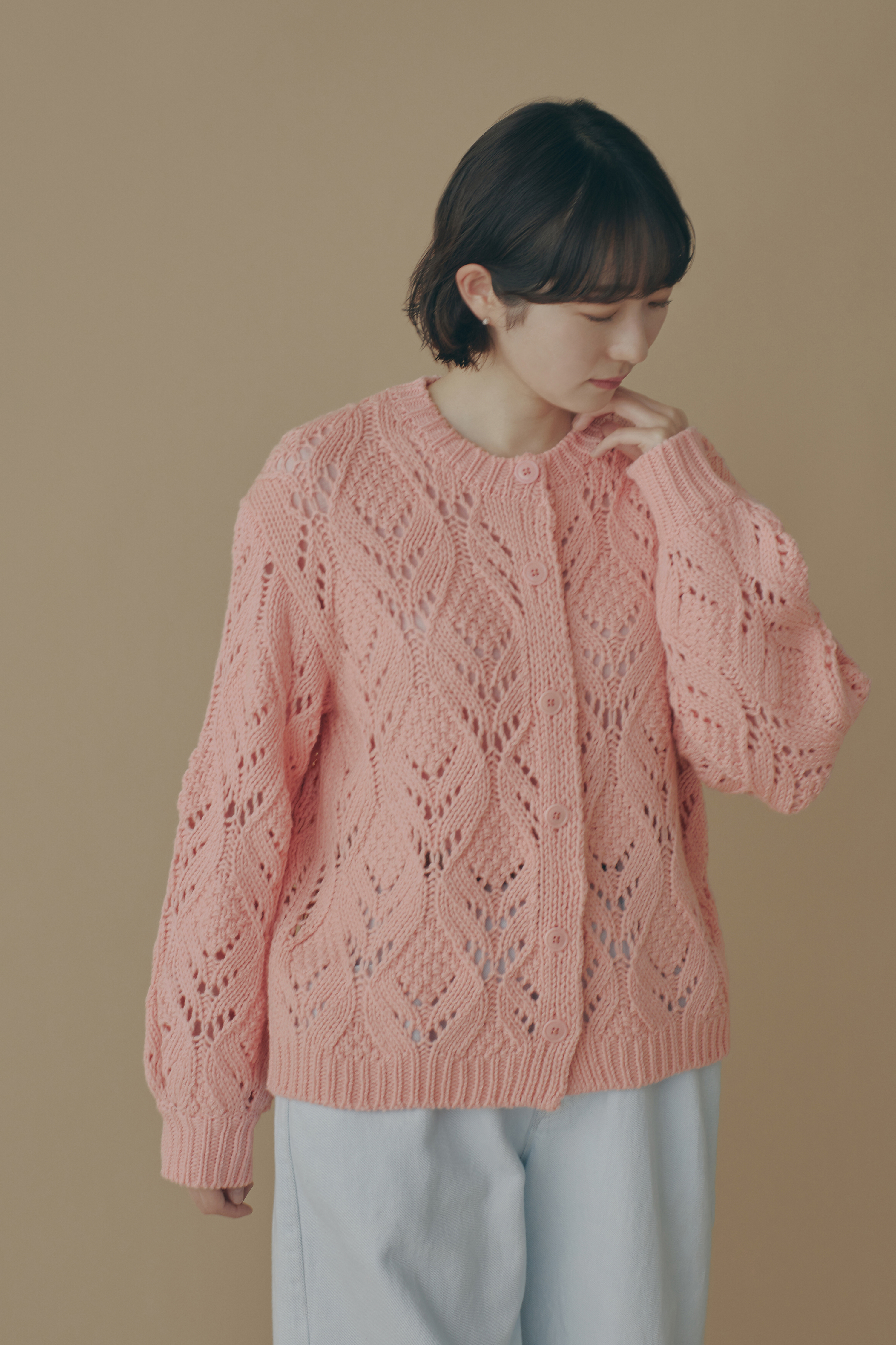 美品mina perhonen grandma カーディガン38 pink 札有 美品mina perhonen grandma ニットカーディガン38 pink モチーフ