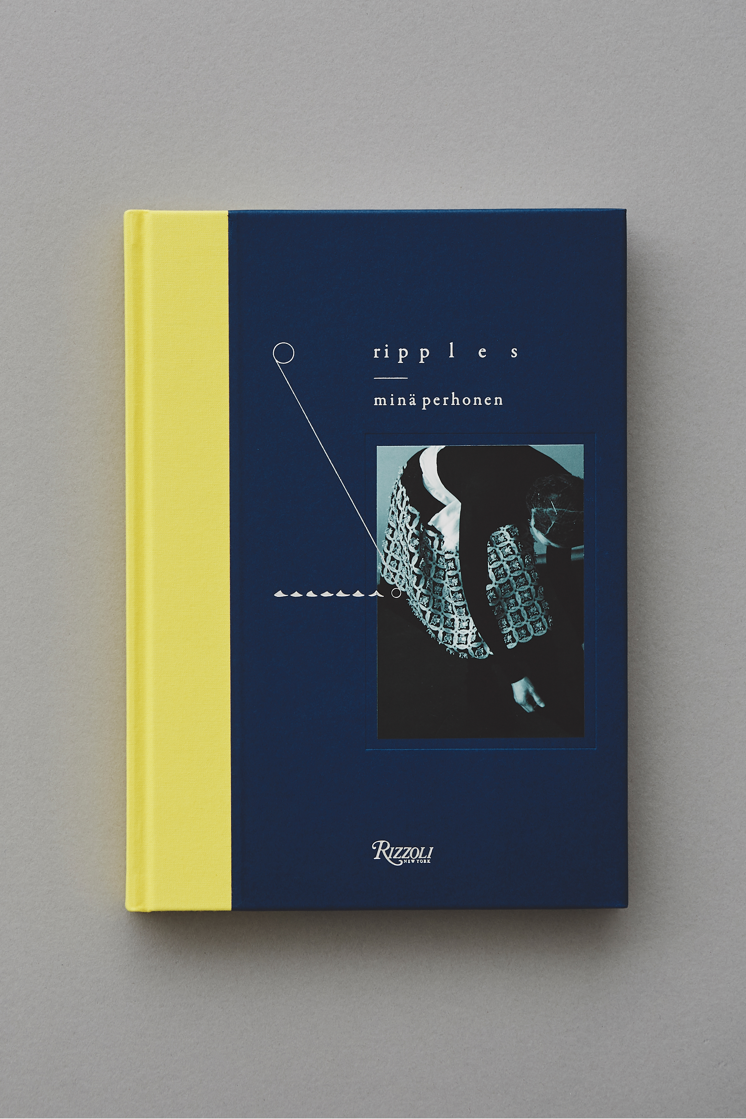 【洋書】『Ripples」 minä perhonen （ミナペルホネン） ミナ・ペルホネン【Mina Perhonen - Ripples】 - 京都にある