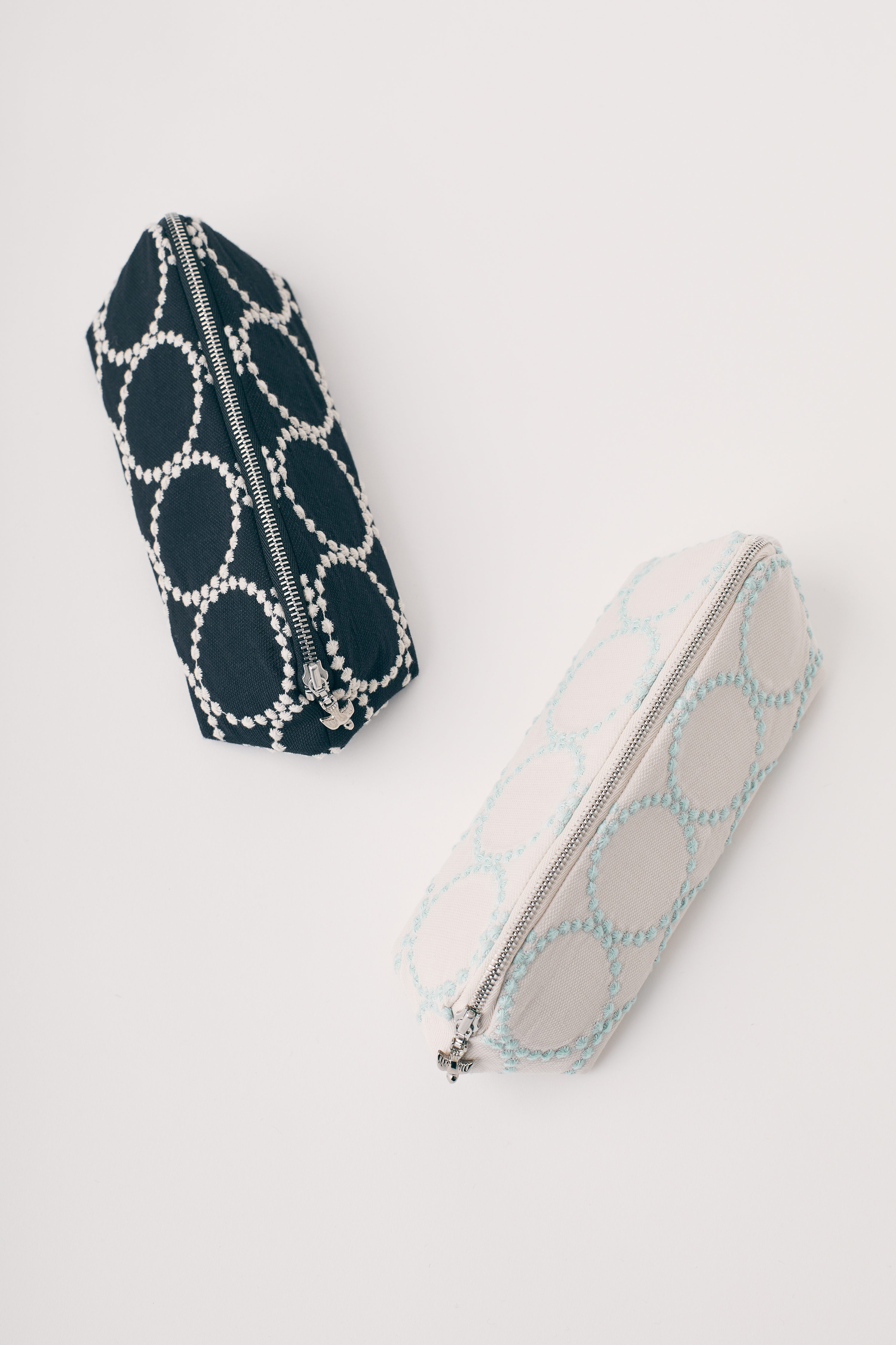 大人気定番商品 tambourine quartz perhonen minä - pouch 小物