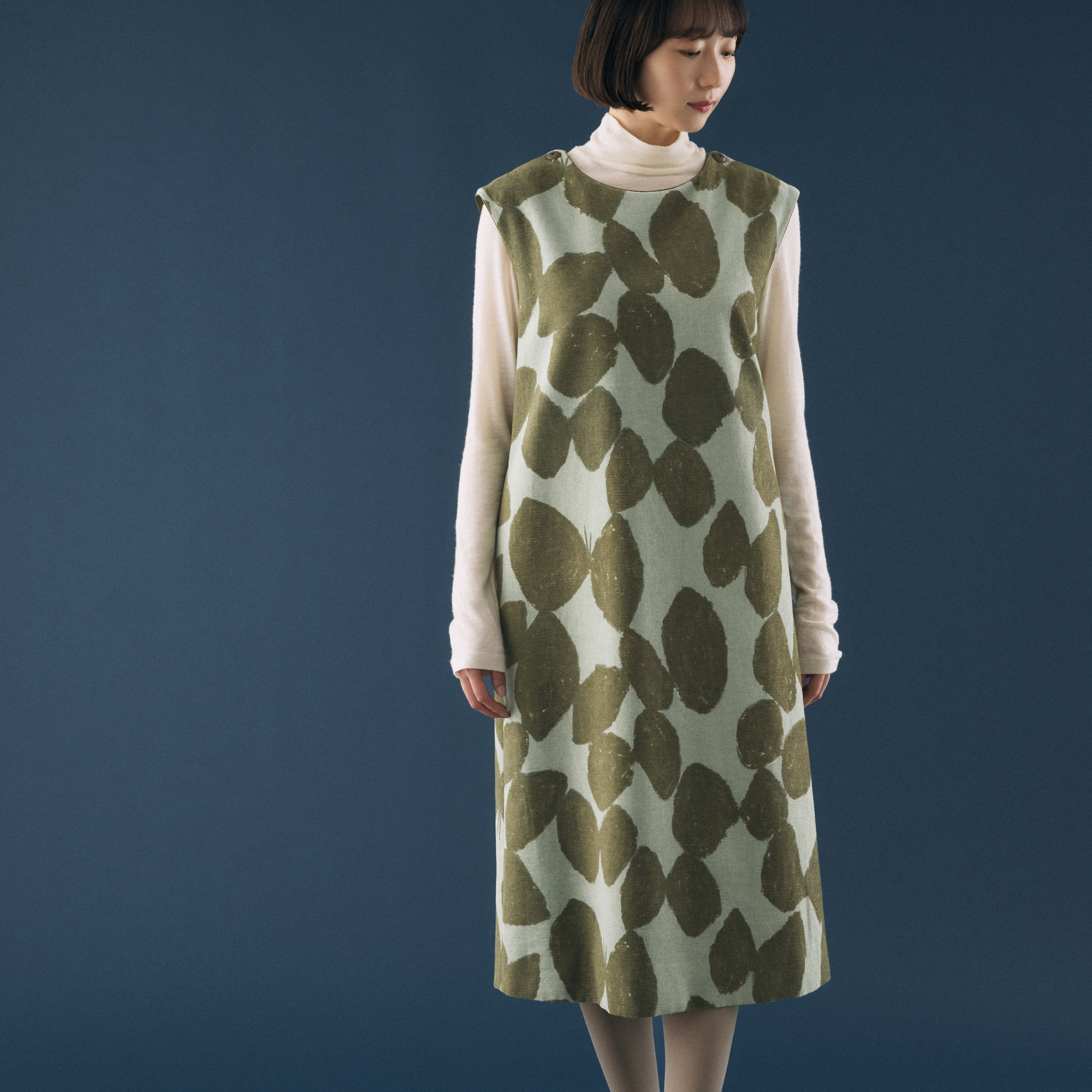 H1742◾️ミナペルホネン　猫刺繍半袖ワンピース　Aラインスカート H1742◾️ミナペルホネン 猫刺繍半袖ワンピース Aラインスカート