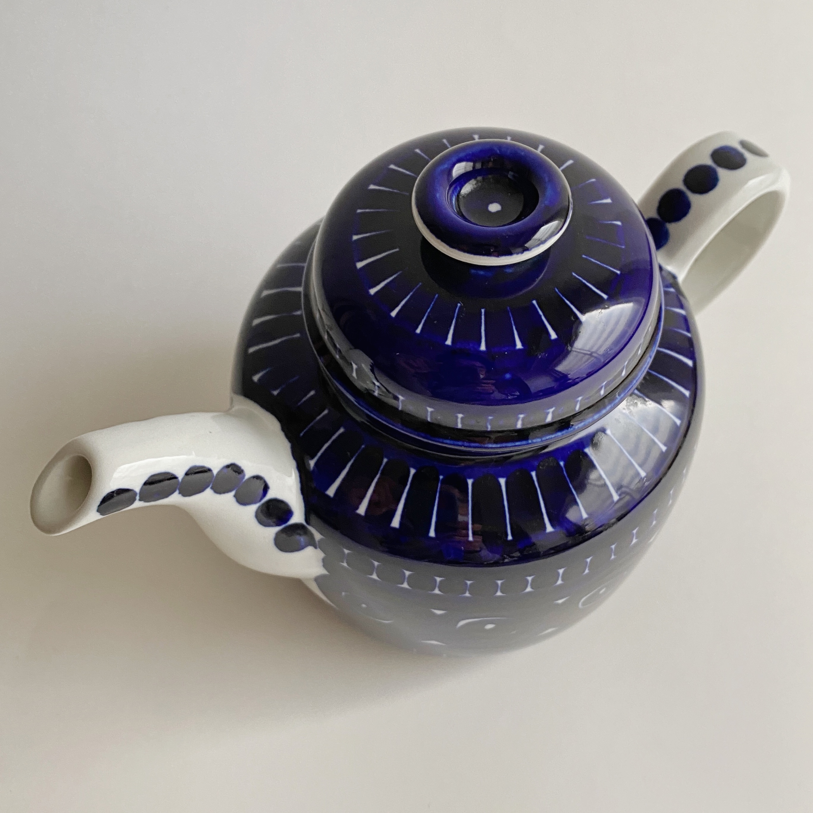 Valencia Teapot - minä perhonen