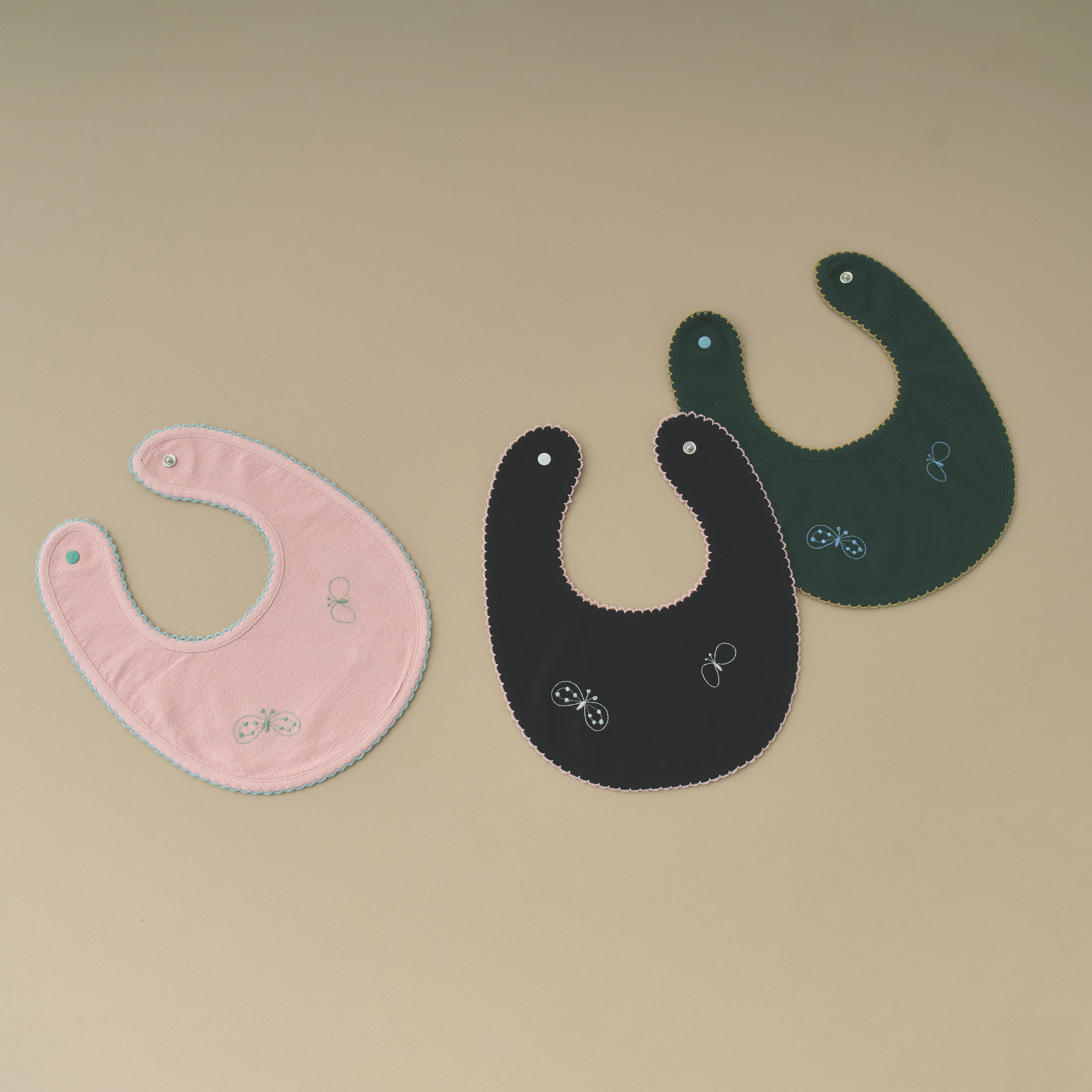 Gosinnka　ミナペルホネン❁Babyうさぎ　10点① usagi cushion、kousagi cushion発売のお知らせ。5月3日