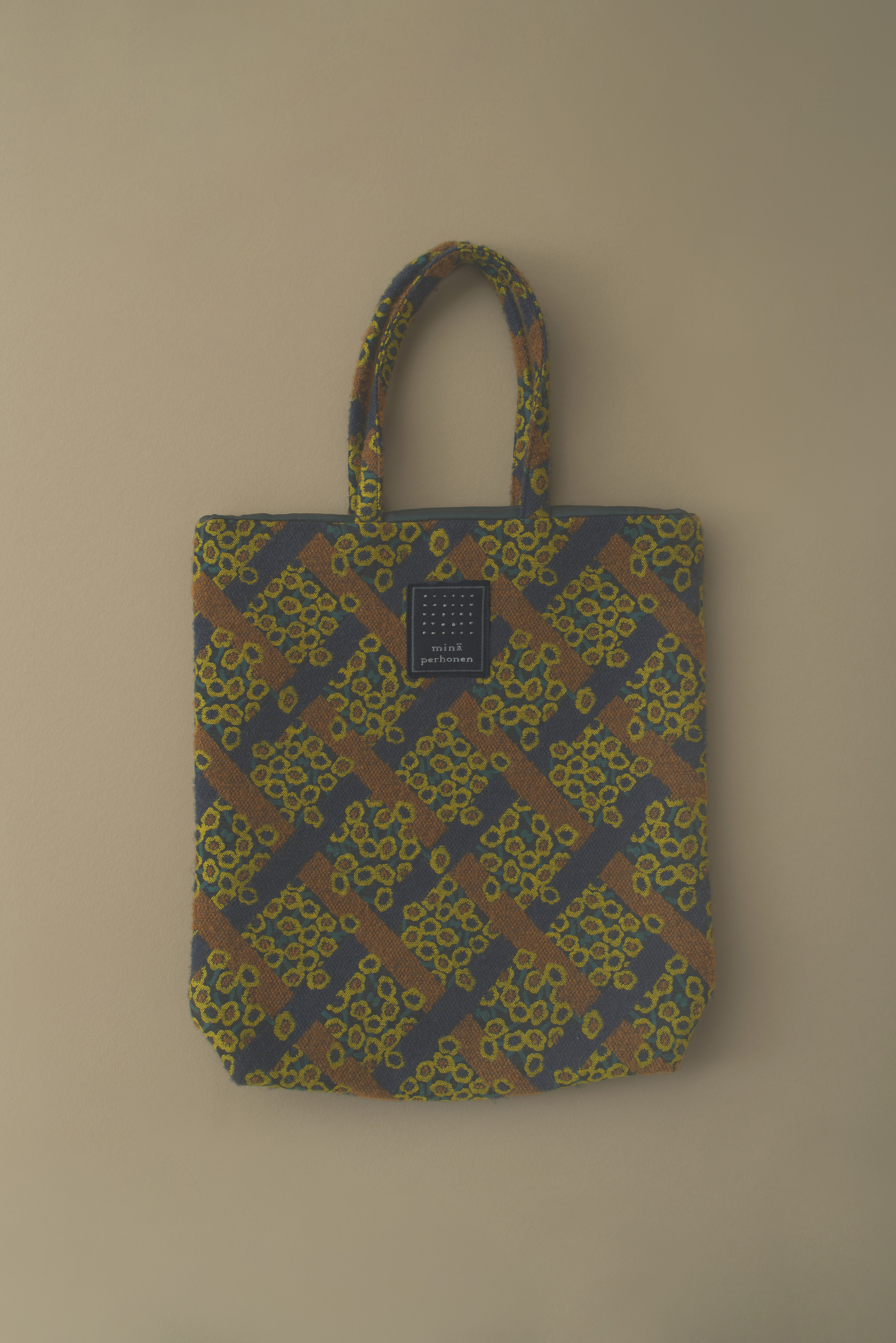 minä perhonen 刺繍トーストバッグ anemone toast bag - minä perhonen