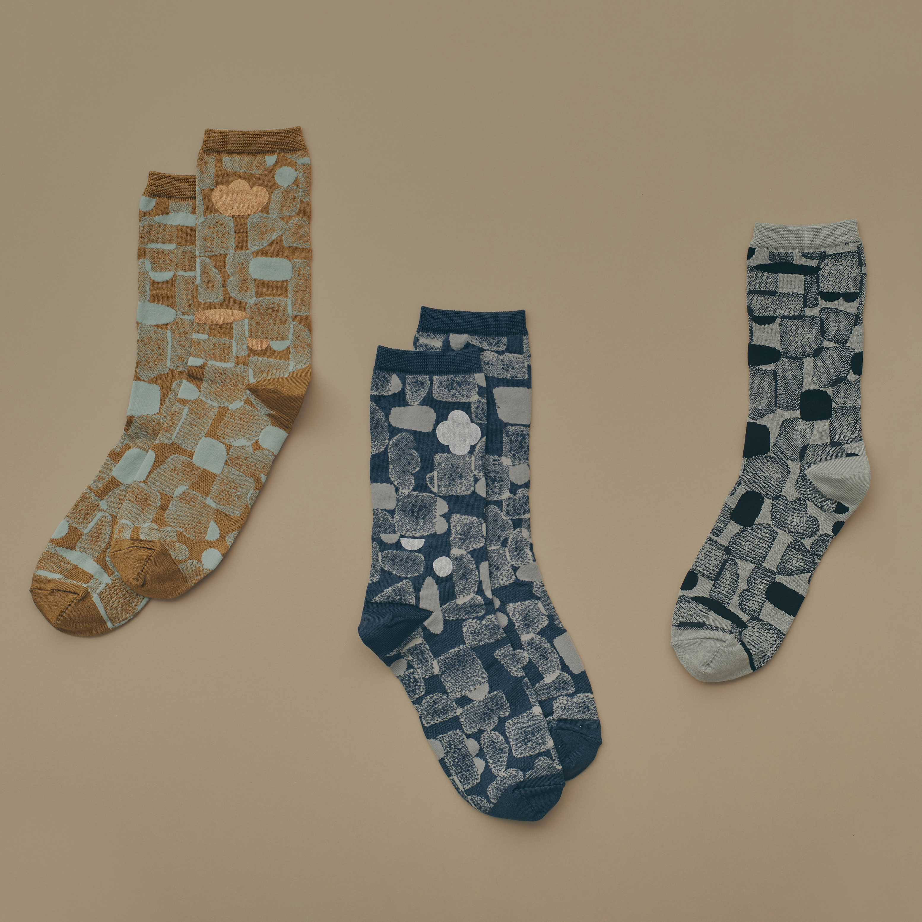 kivi ソックス - minä perhonen