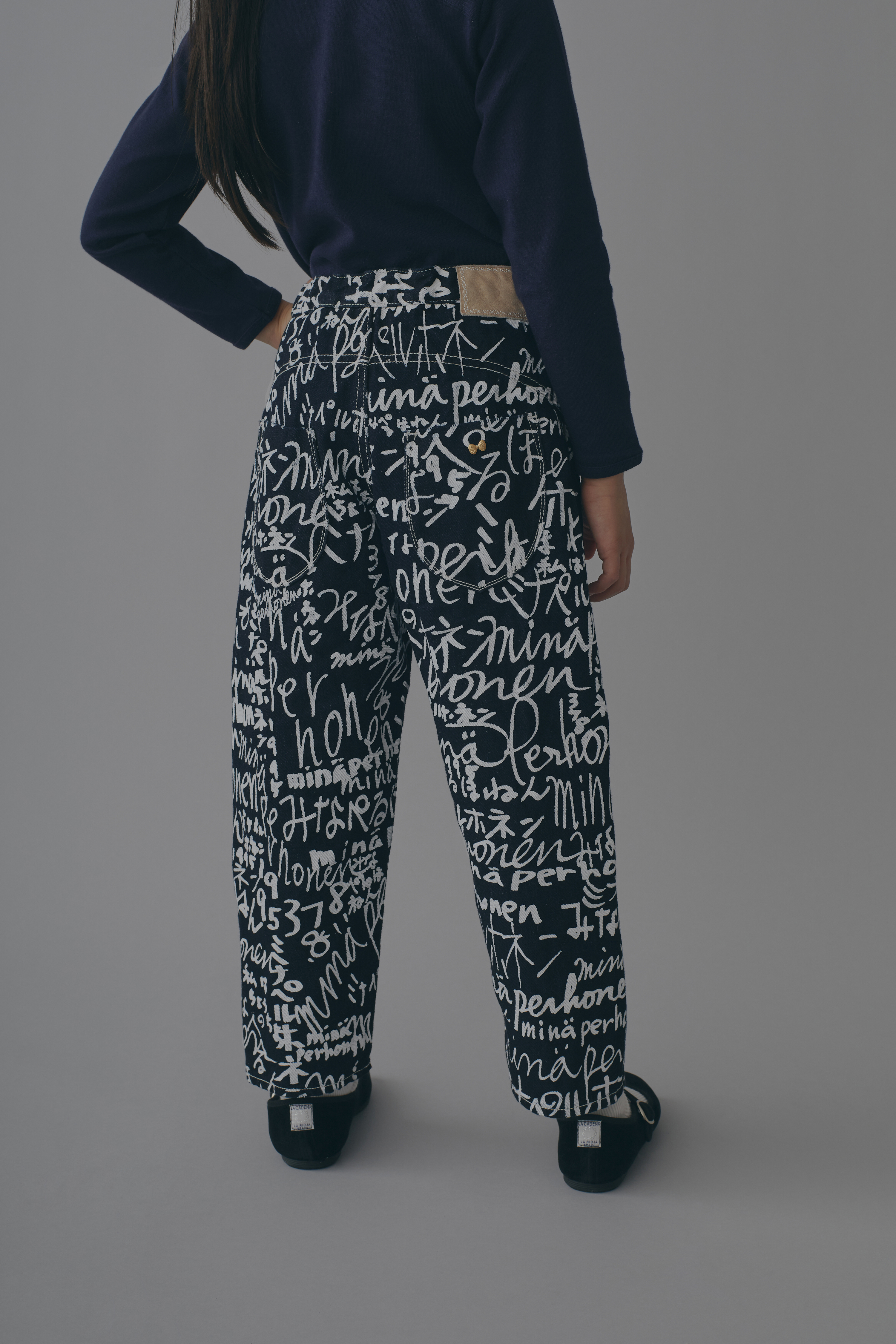 ニコ様　専用 完売品ミナペルホネン minaperhonen always always テーパードデニム - minä perhonen