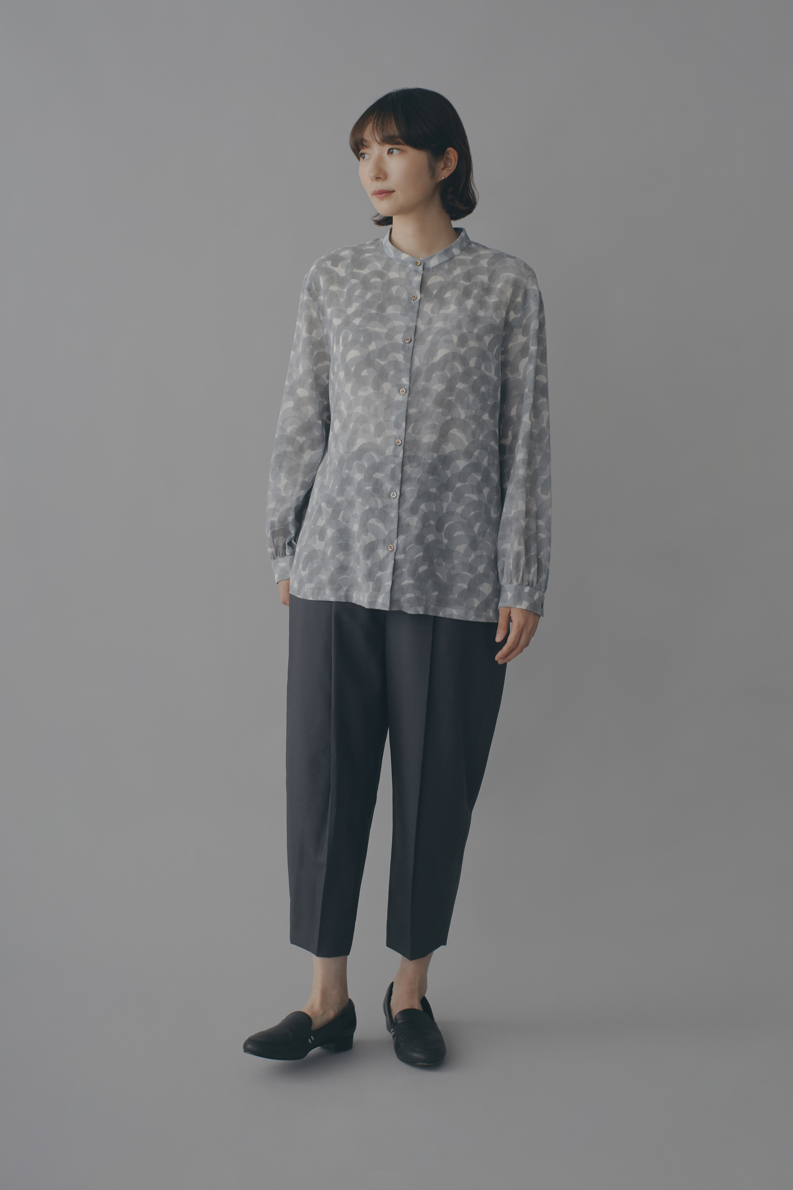 aalto スタンドカラーブラウス - minä perhonen