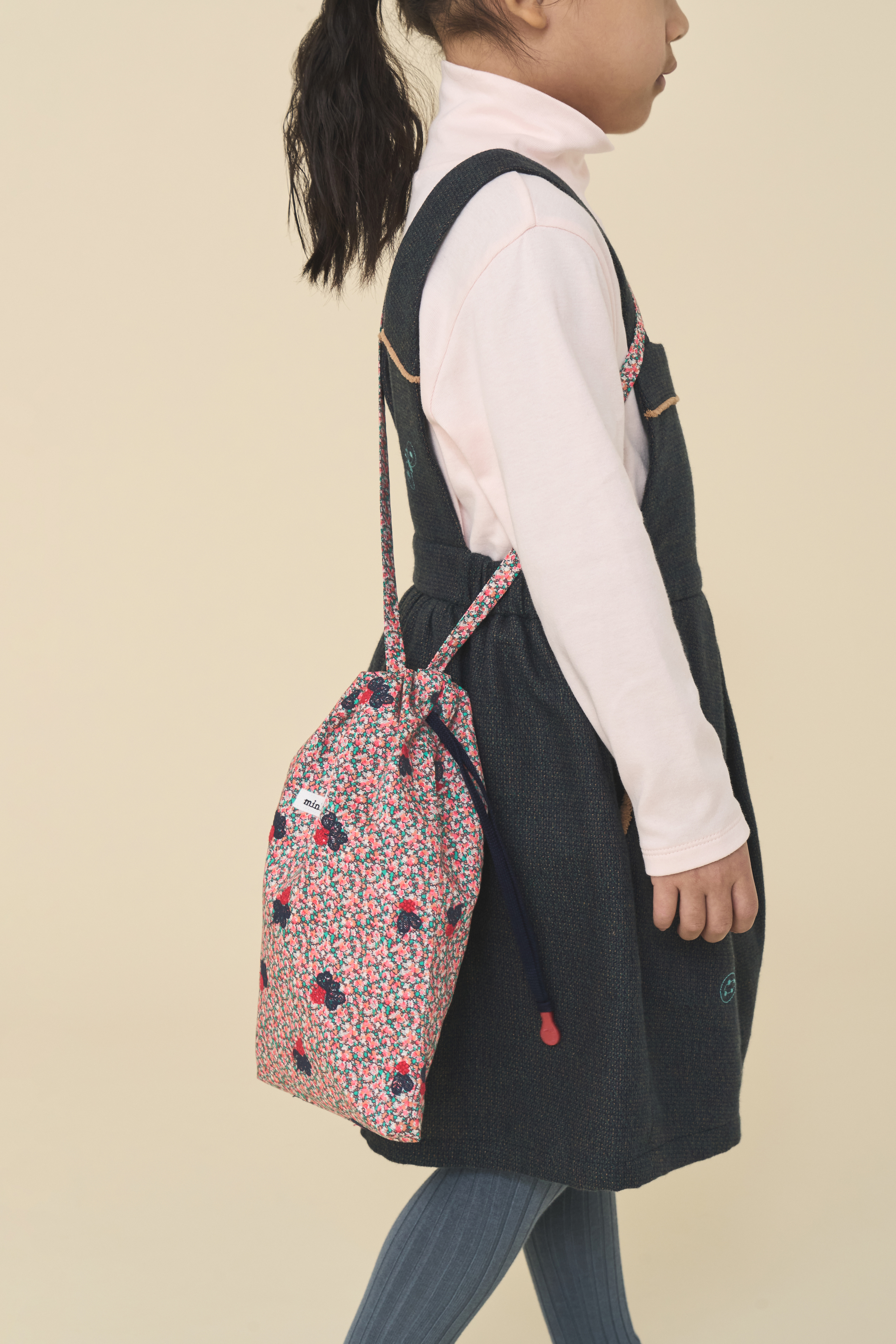 pepper + light berry サコッシュ - minä perhonen