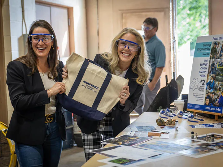 Department of Energy visits Penn State to tour facilities, meet mining students