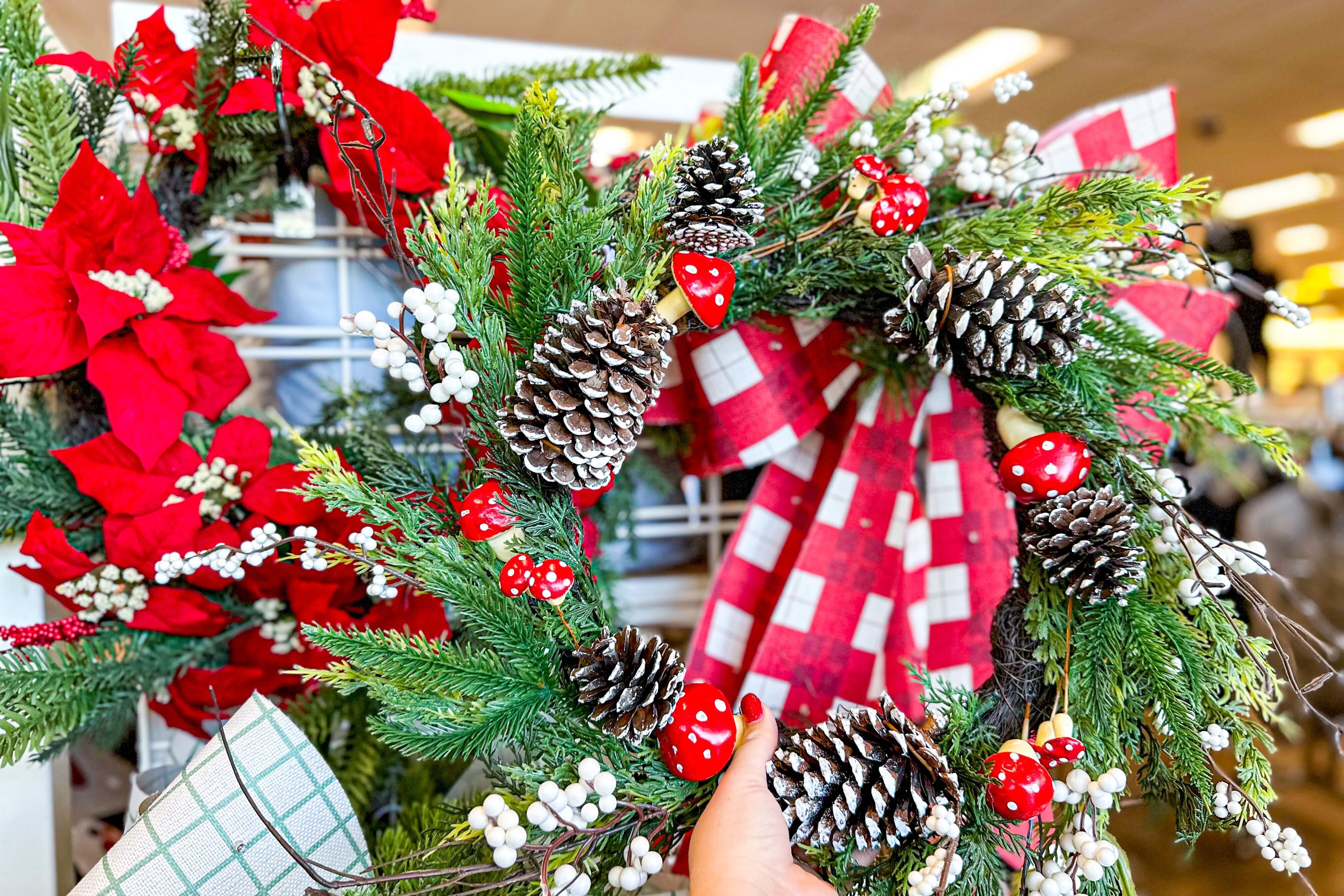 Starbucks' Red Cups Are Back — and So Are Their Beloved Holiday Drinks