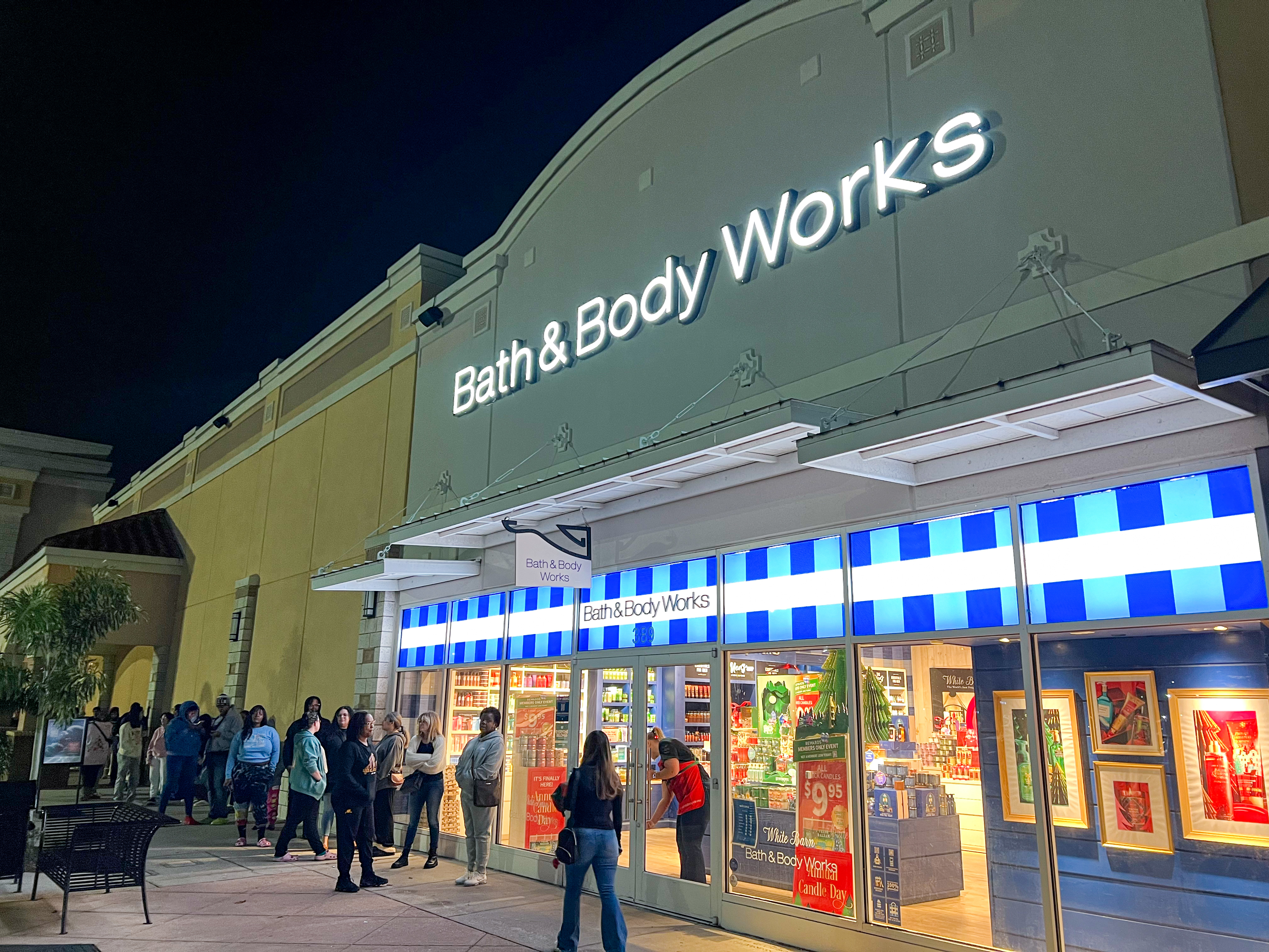 Bath & Body Works Mail Coupons Nov. 2023: $10 Off $40 Purchase - The Krazy  Coupon Lady