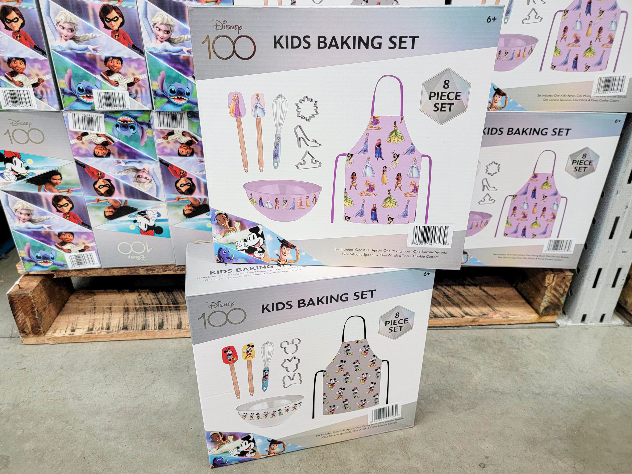 Sam's Club Is Selling an 8-Piece Disney-Themed Kids Baking Set