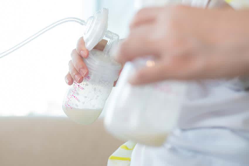 Breast pumps, Pumping breast milk