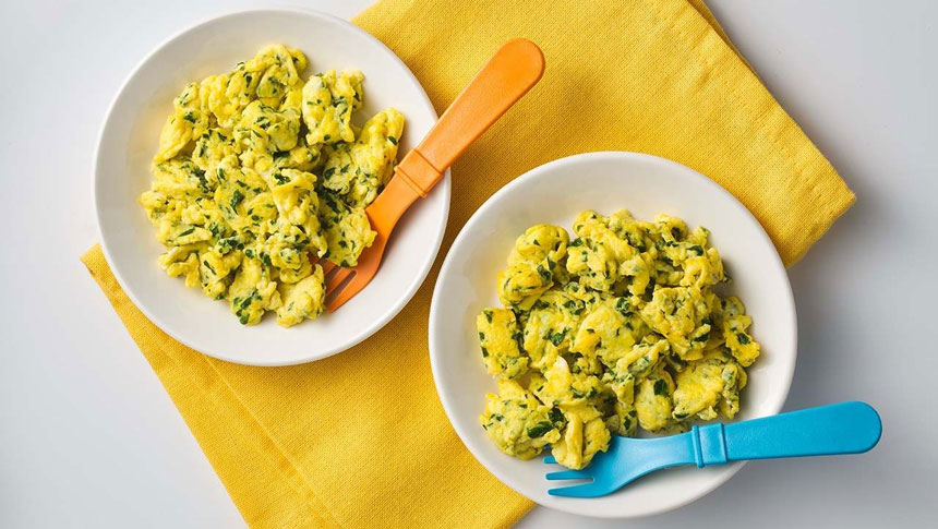 Spinach Scrambled Eggs: Healthy Breakfast Recipe