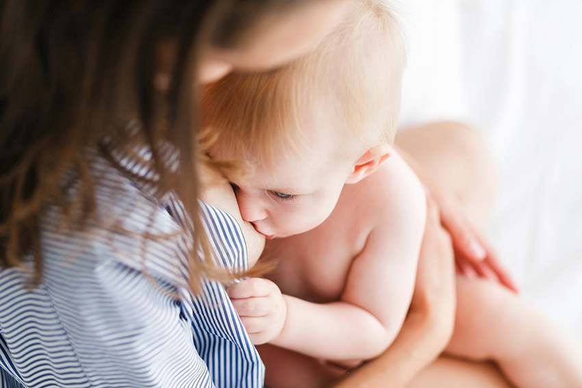 Is your Baby Reacting to Breastmilk? | Happy Baby Organics