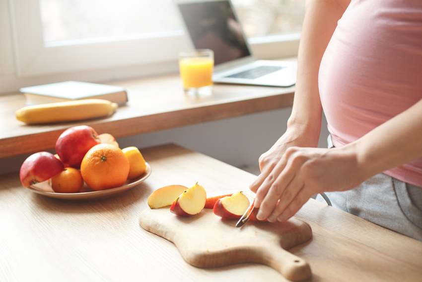 Healthy Snacking During Pregnancy | Happy Mama Organics