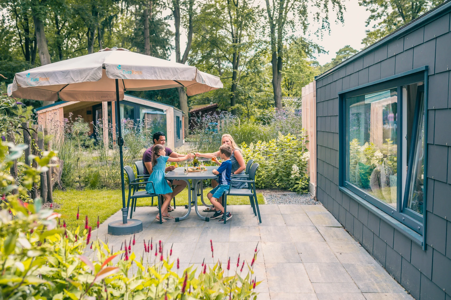 Utrechtse Heuvelrug park photo - terras - chalet