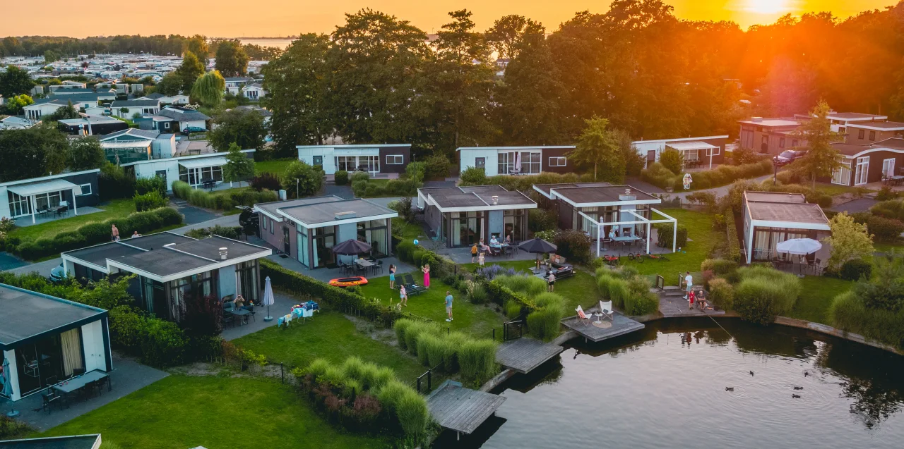 EuroParcs-Wiedense-Meren-sunset-drone-lake-garden-holiday-homes