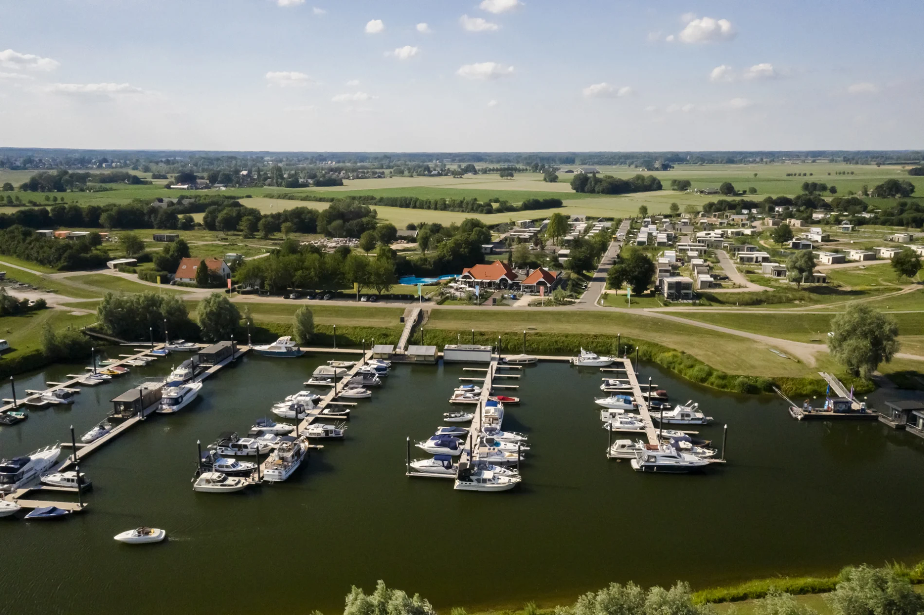 header-harbour-overview-europarcs-marina-strandbad