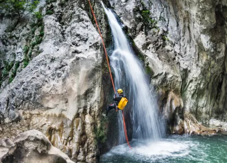 canyoning mountains sport