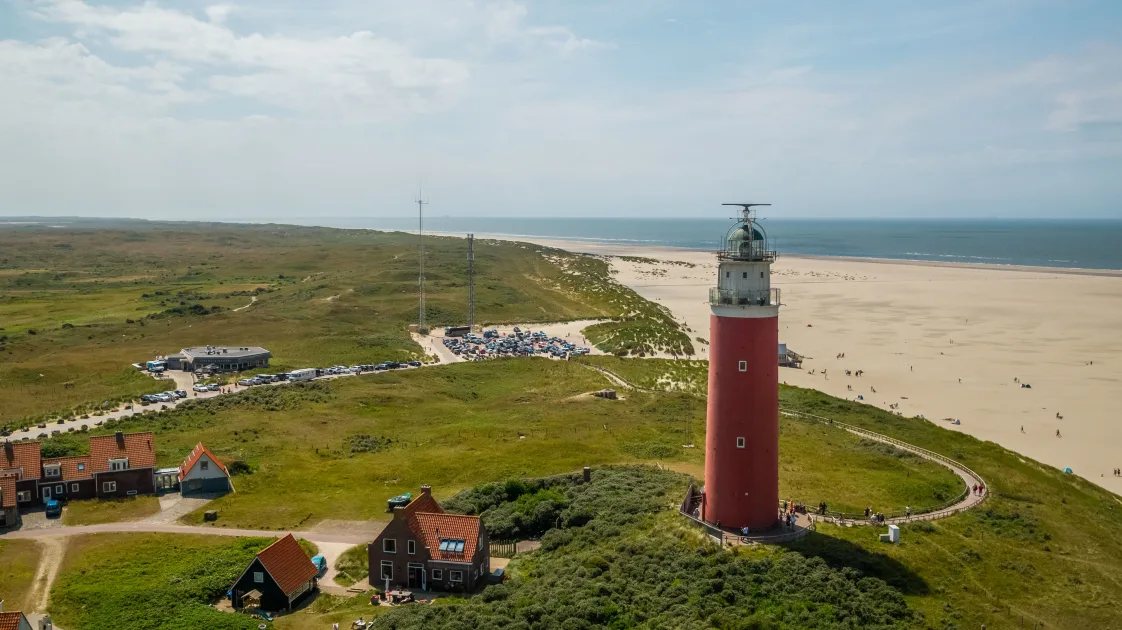 EuroParcs De Koog Texel Drone Vuurtoren Strand Duinen Groen