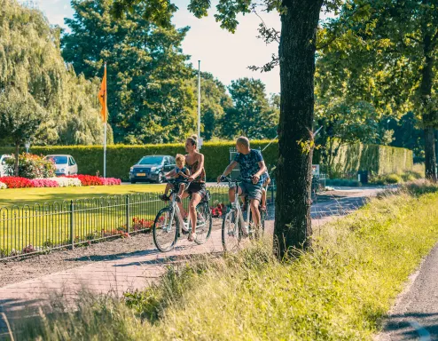 family-bicycle-europarcs-kaatsheuvel