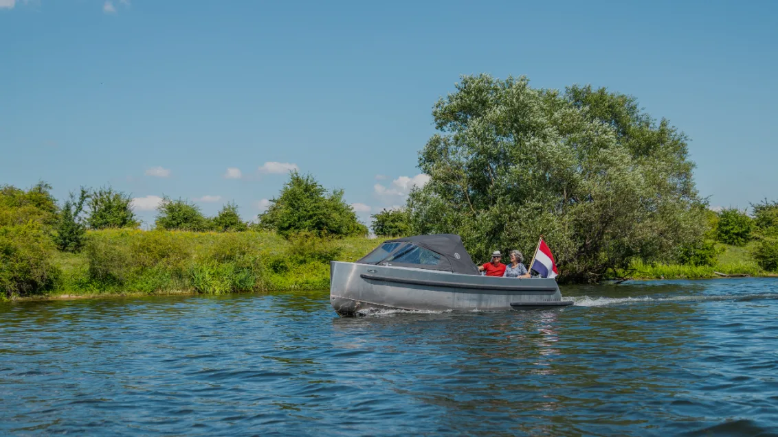 Vakantieparken Nederland Noord-Brabant Water Boot Donker